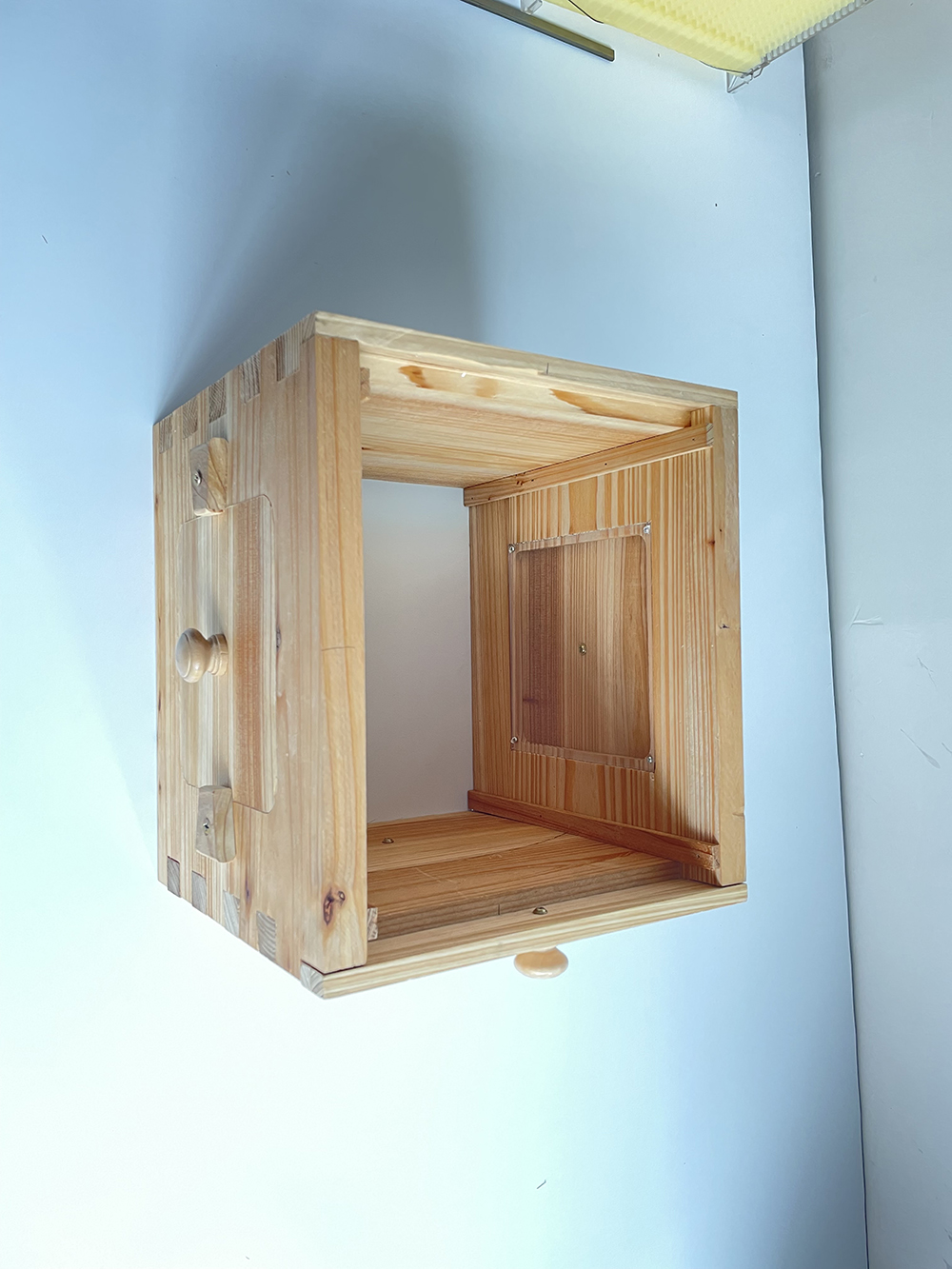 Auto Flow Bee Hives Honey Boxes Beehive + 4 x Beekeeping Frames +6 Bee Foundations with frames