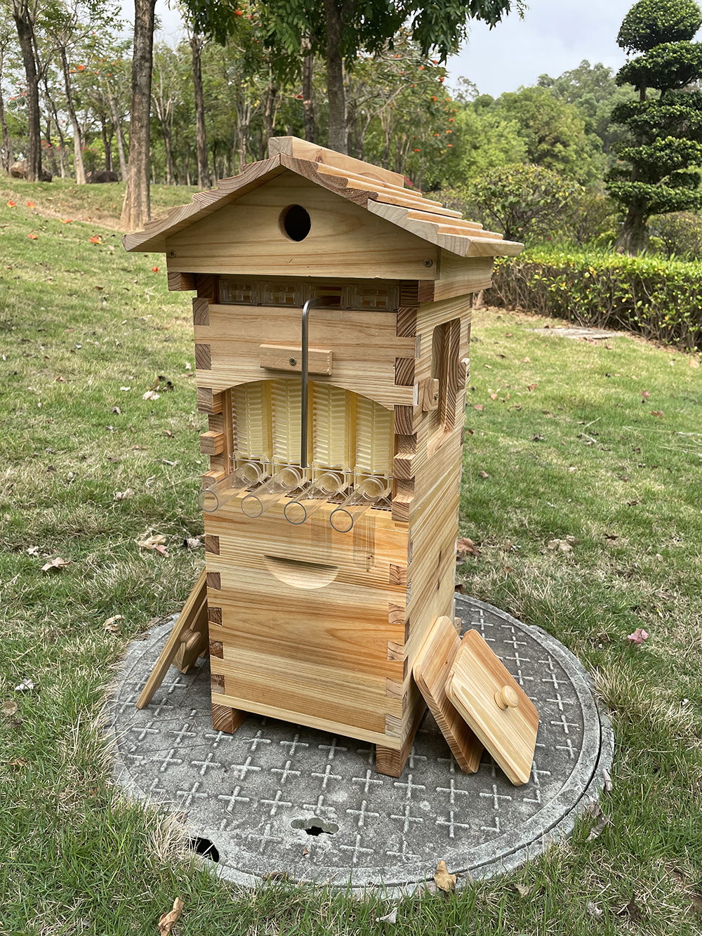 Auto Flow Bee Hives Honey Boxes Beehive + 4 x Beekeeping Frames +6 Bee Foundations with frames