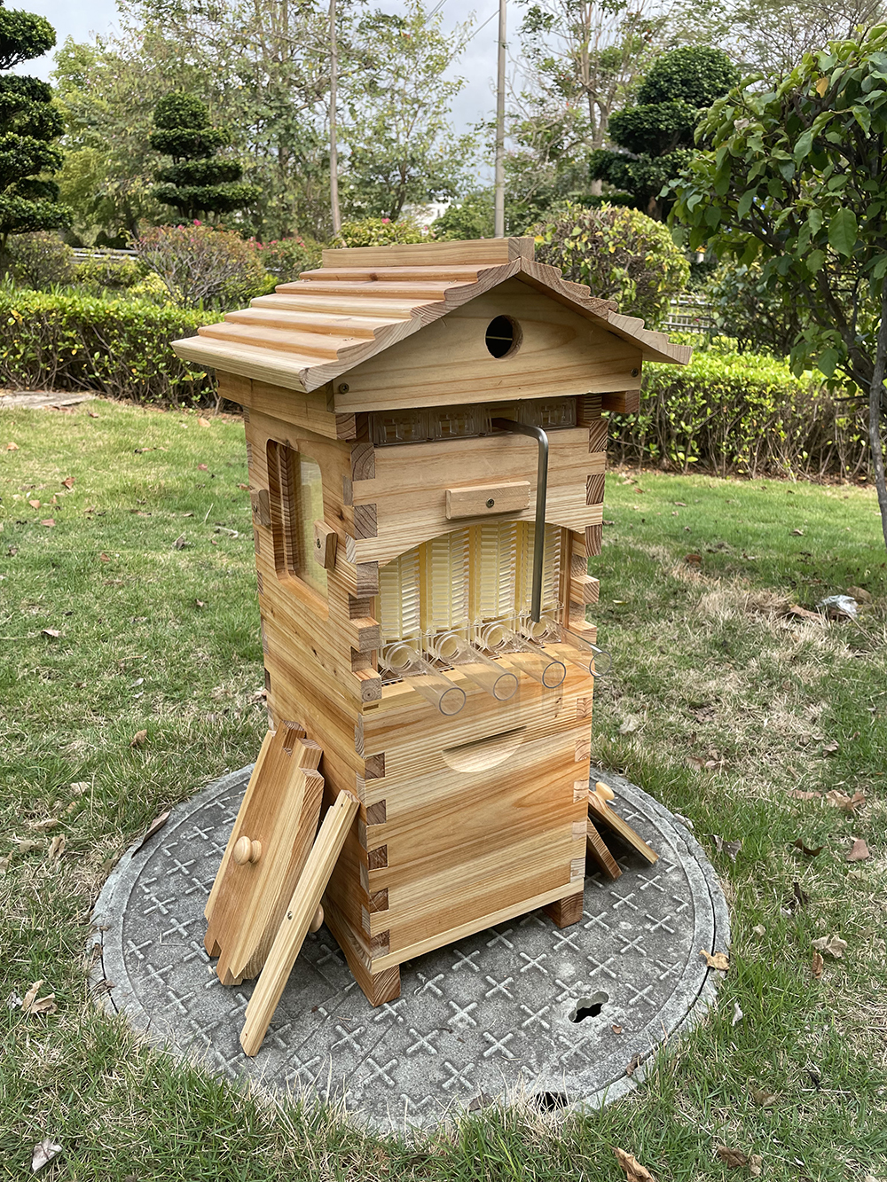 Auto Flow Bee Hives Honey Boxes Beehive + 4 x Beekeeping Frames +6 Bee Foundations with frames