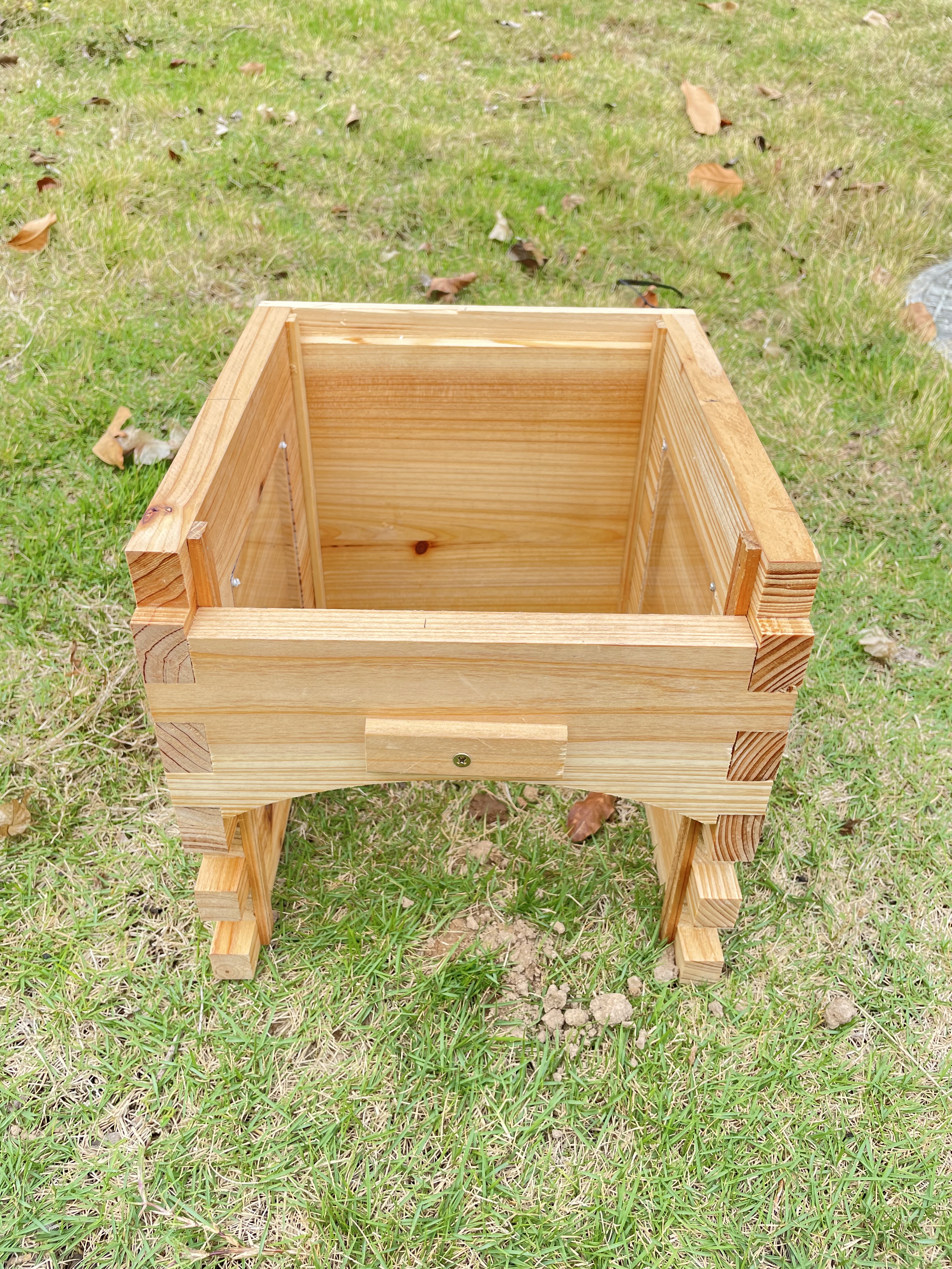 Auto Flow Bee Hives Honey Boxes Beehive + 4 x Beekeeping Frames +6 Bee Foundations with frames