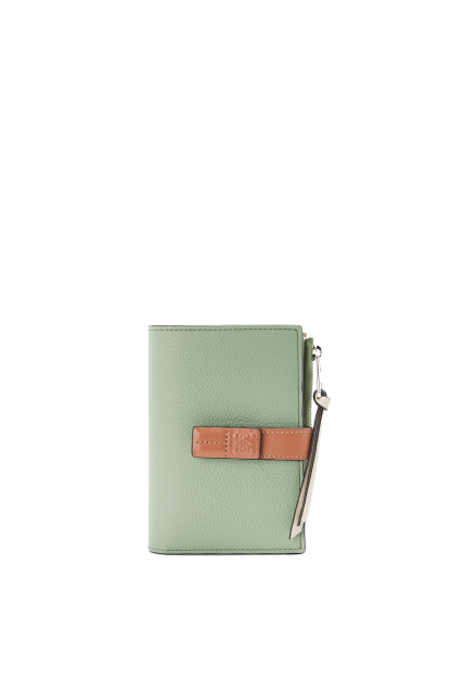 スリムジップ バイフォールド ウォレット（ソフトグレインカーフ）