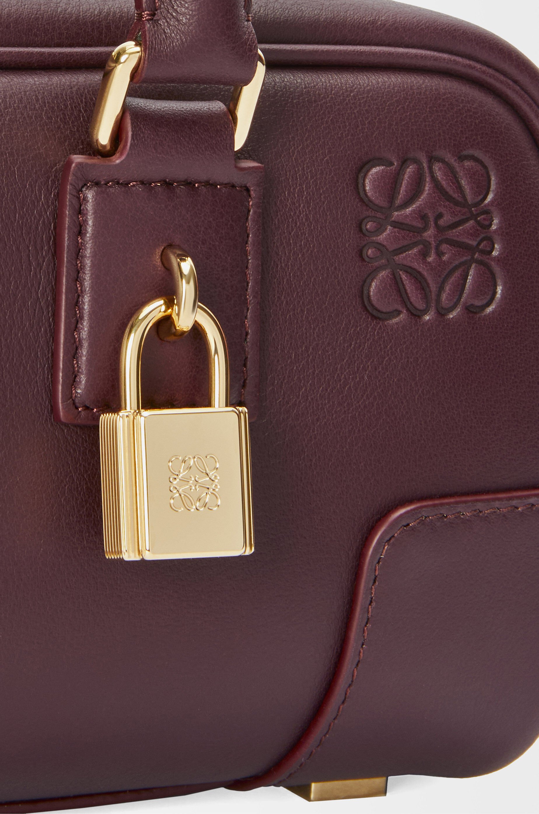 アマソナ23 クロップド バッグ（ナパカーフ）