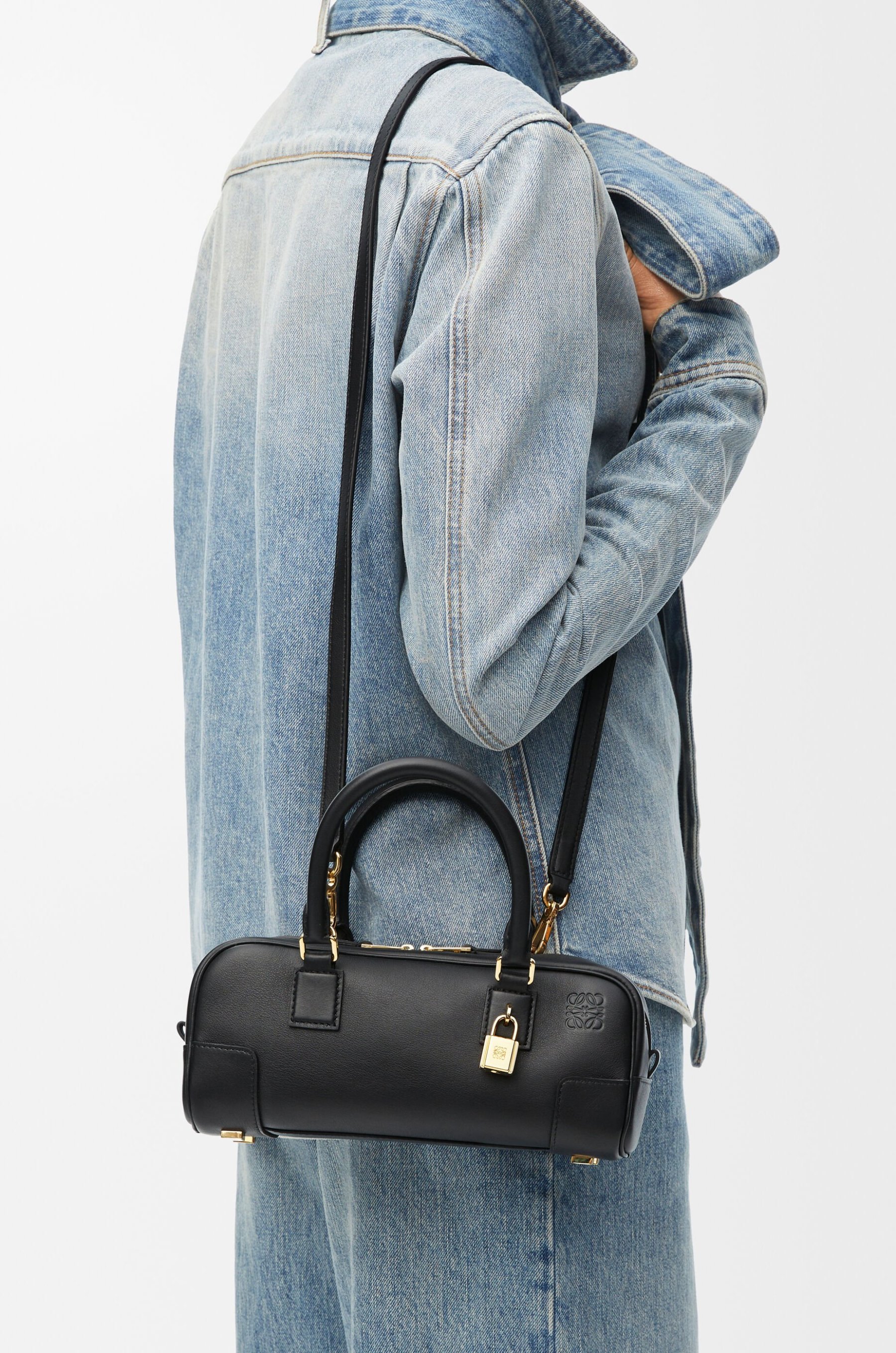 アマソナ23 クロップド バッグ（ナパカーフ）