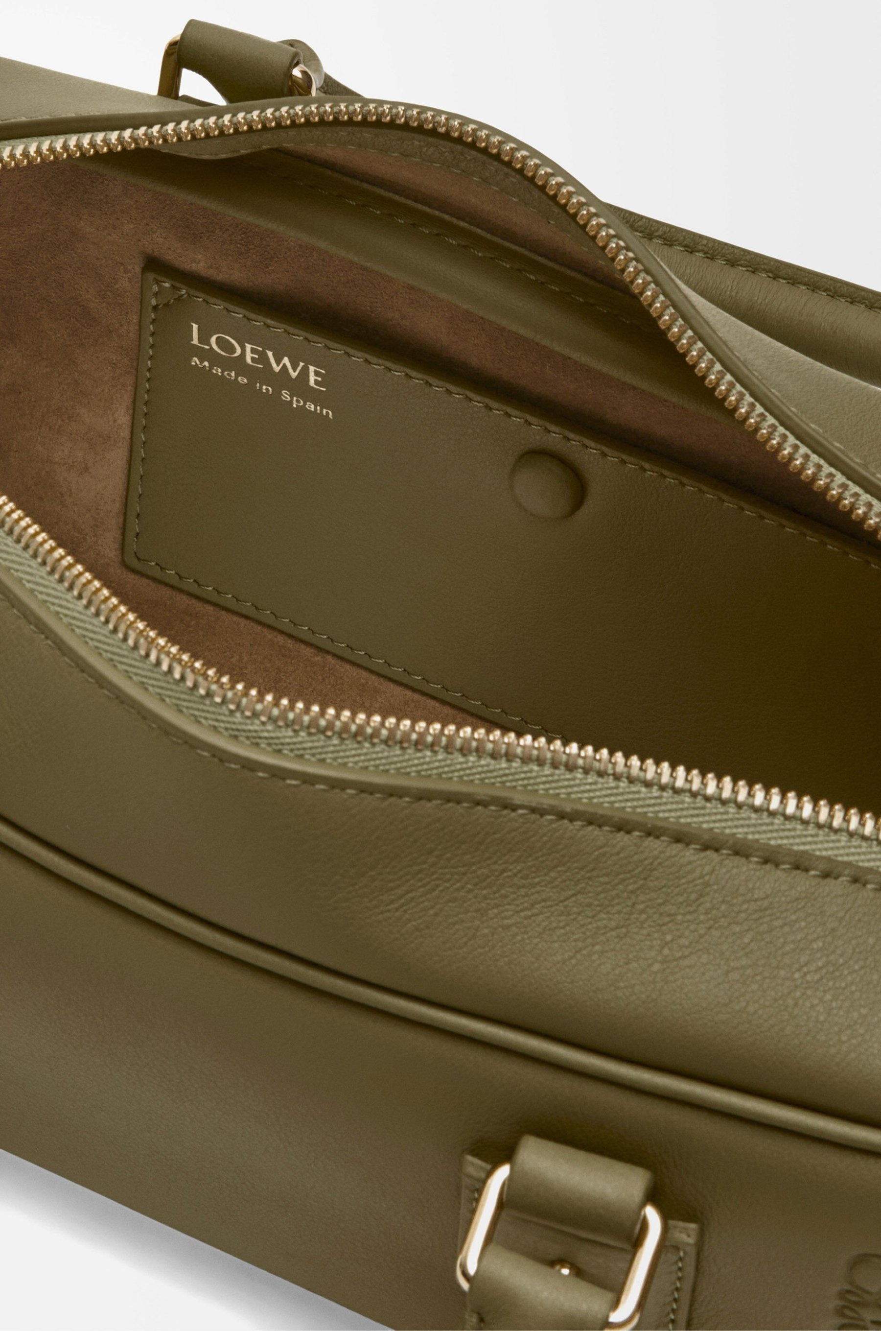 アマソナ23 クロップド バッグ（ナパカーフ）