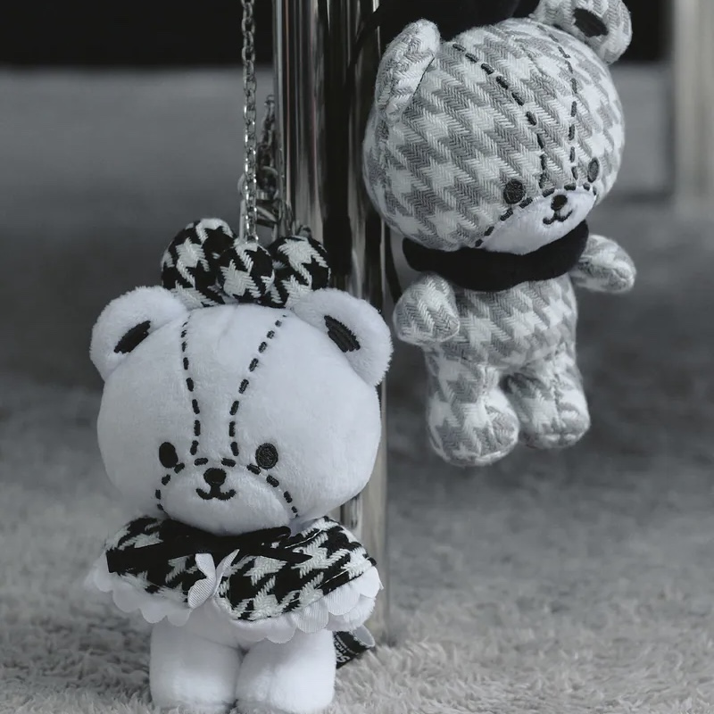 RM x Sanrio Houndstooth - Tiny Chum with cape