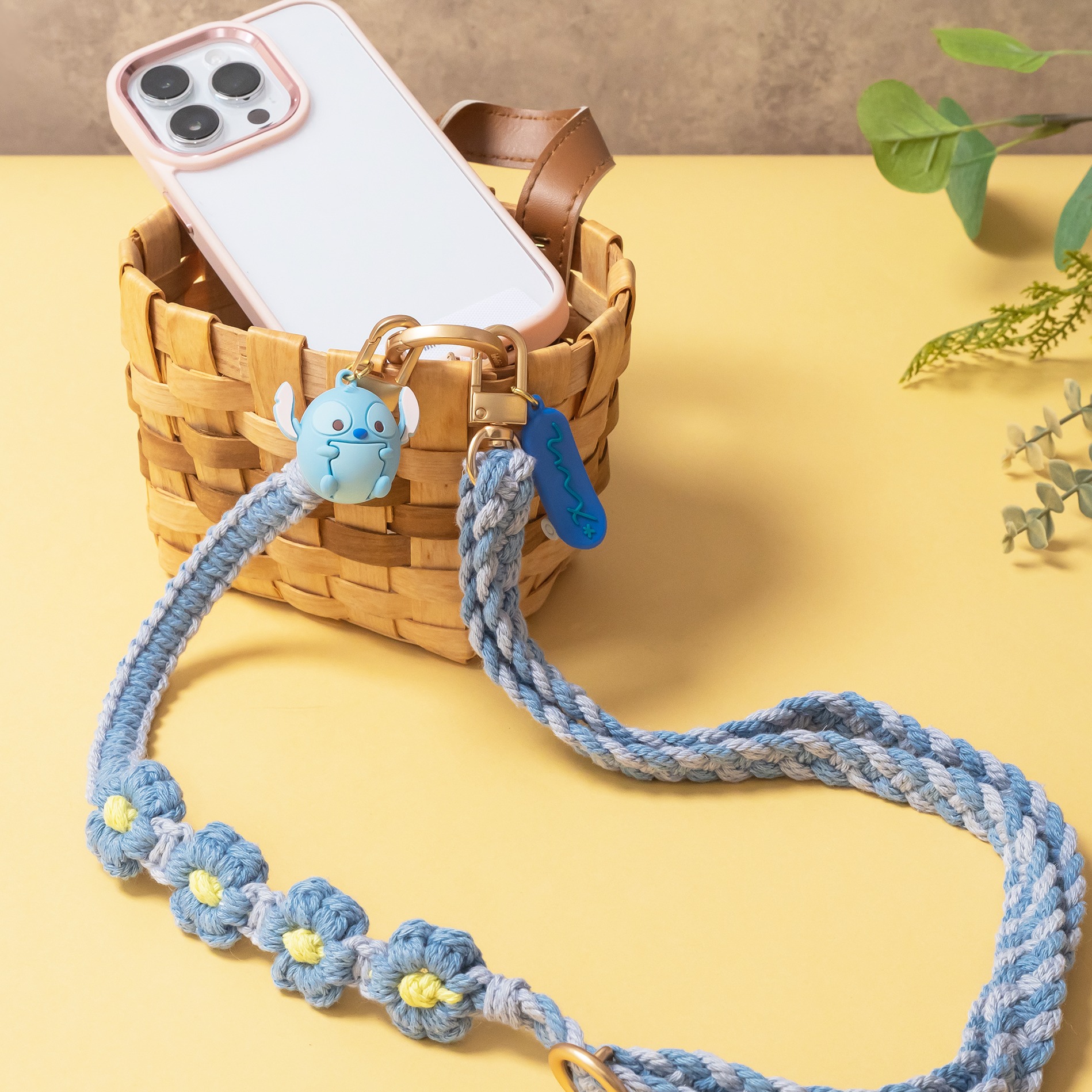 infoThink x Disney Stitch Mobile Lanyard Strap