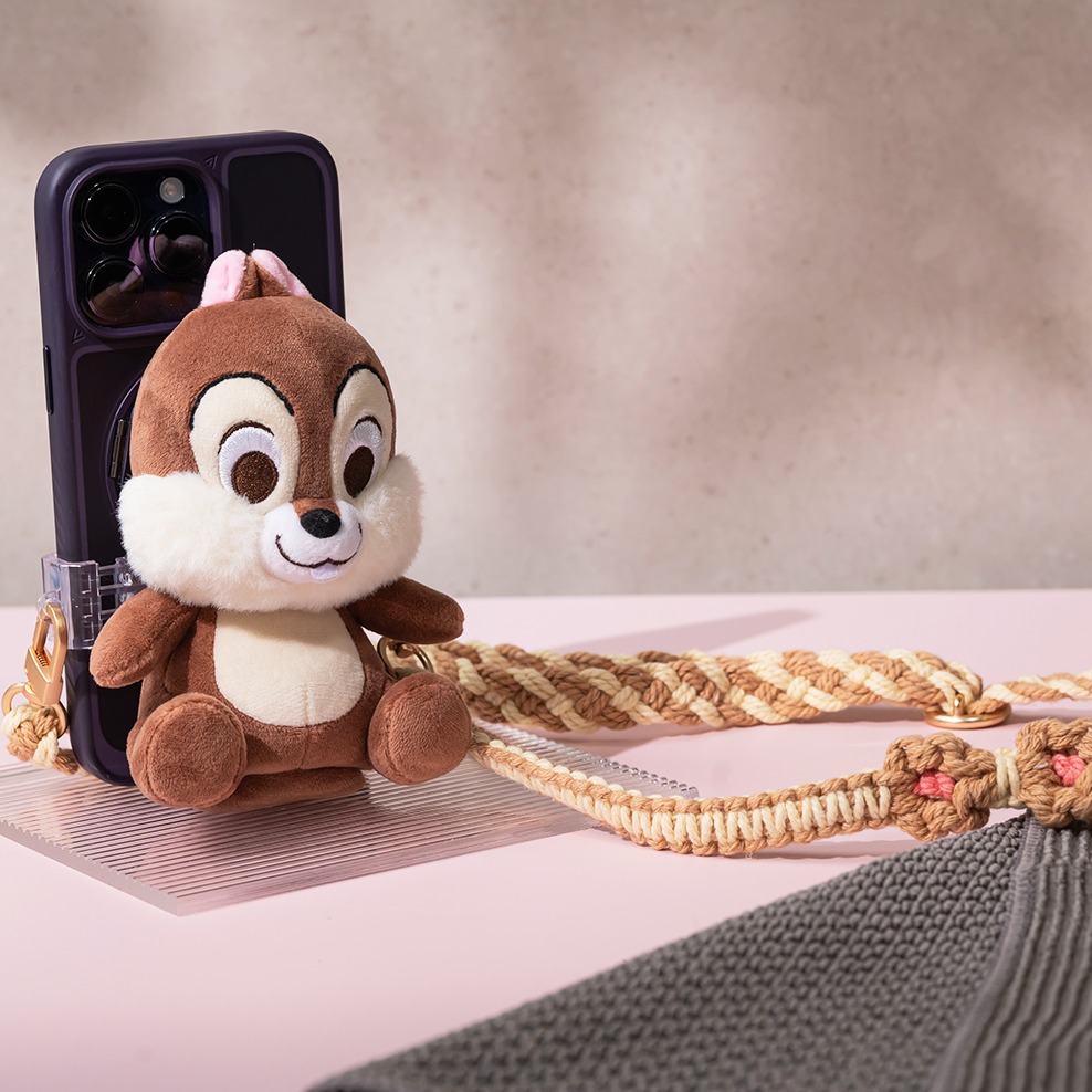 infoThink x Disney Chip & Dale Plush Mobile Strap with shopping bag (Chip)