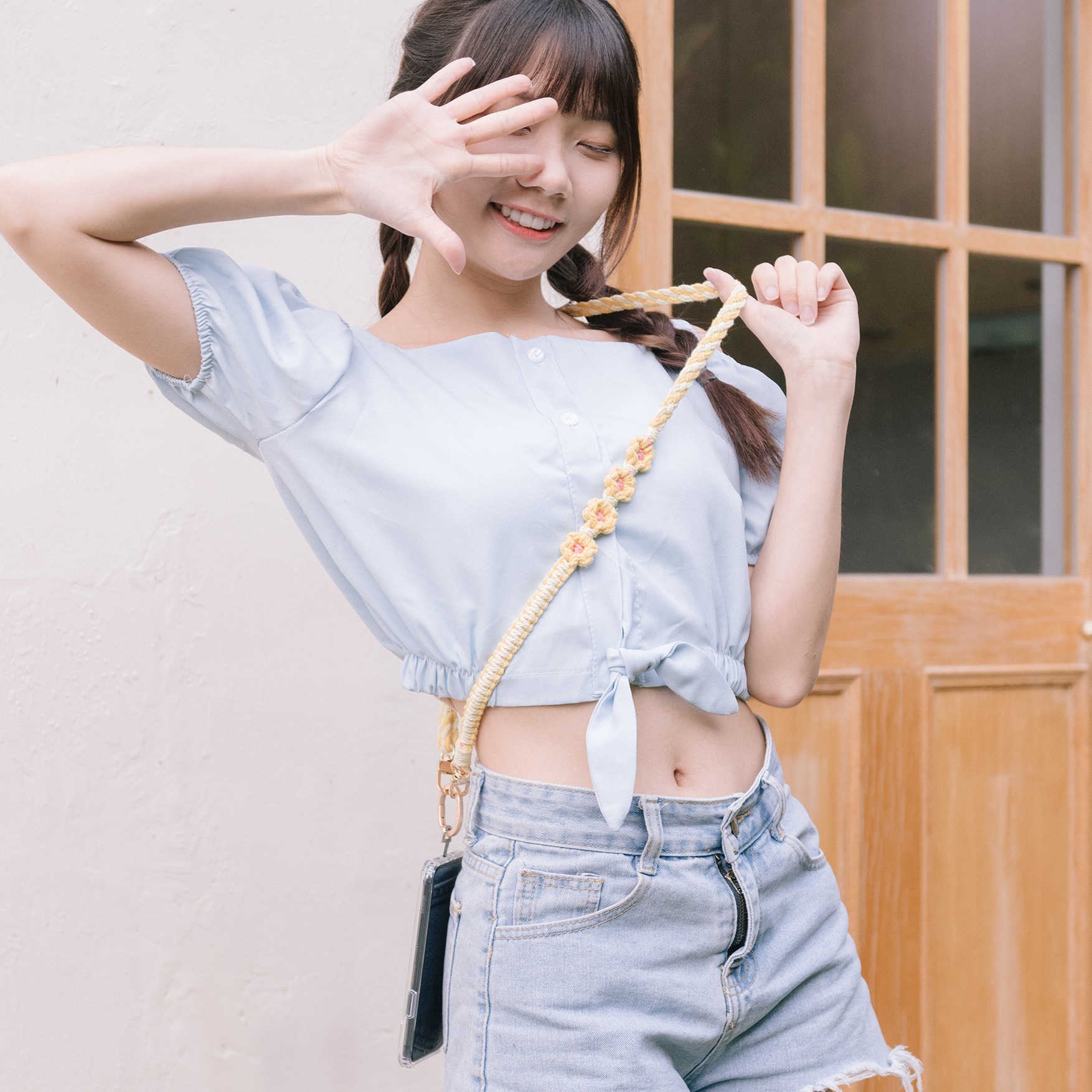 infoThink x Disney Winnie the Pooh Mobile Lanyard Strap