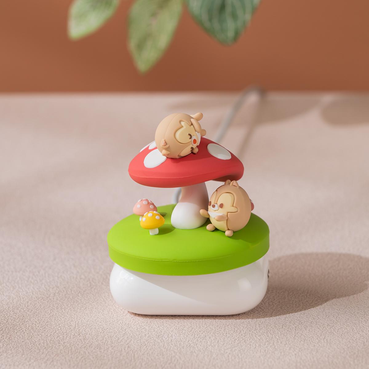 infoThink x Disney UFUFY Magsafe Charging Pad