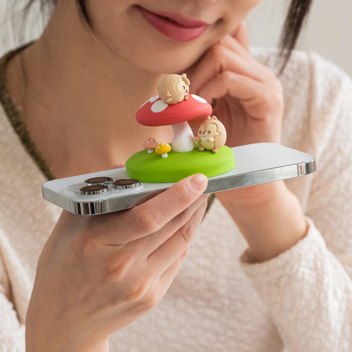 infoThink x Disney UFUFY Magsafe Charging Pad