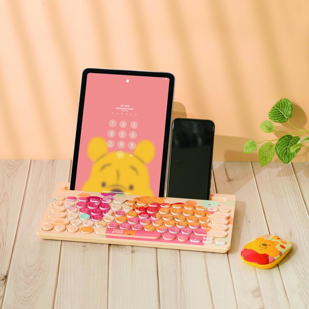 infoThink x Disney Winnie the Pooh Wireless Keyboard