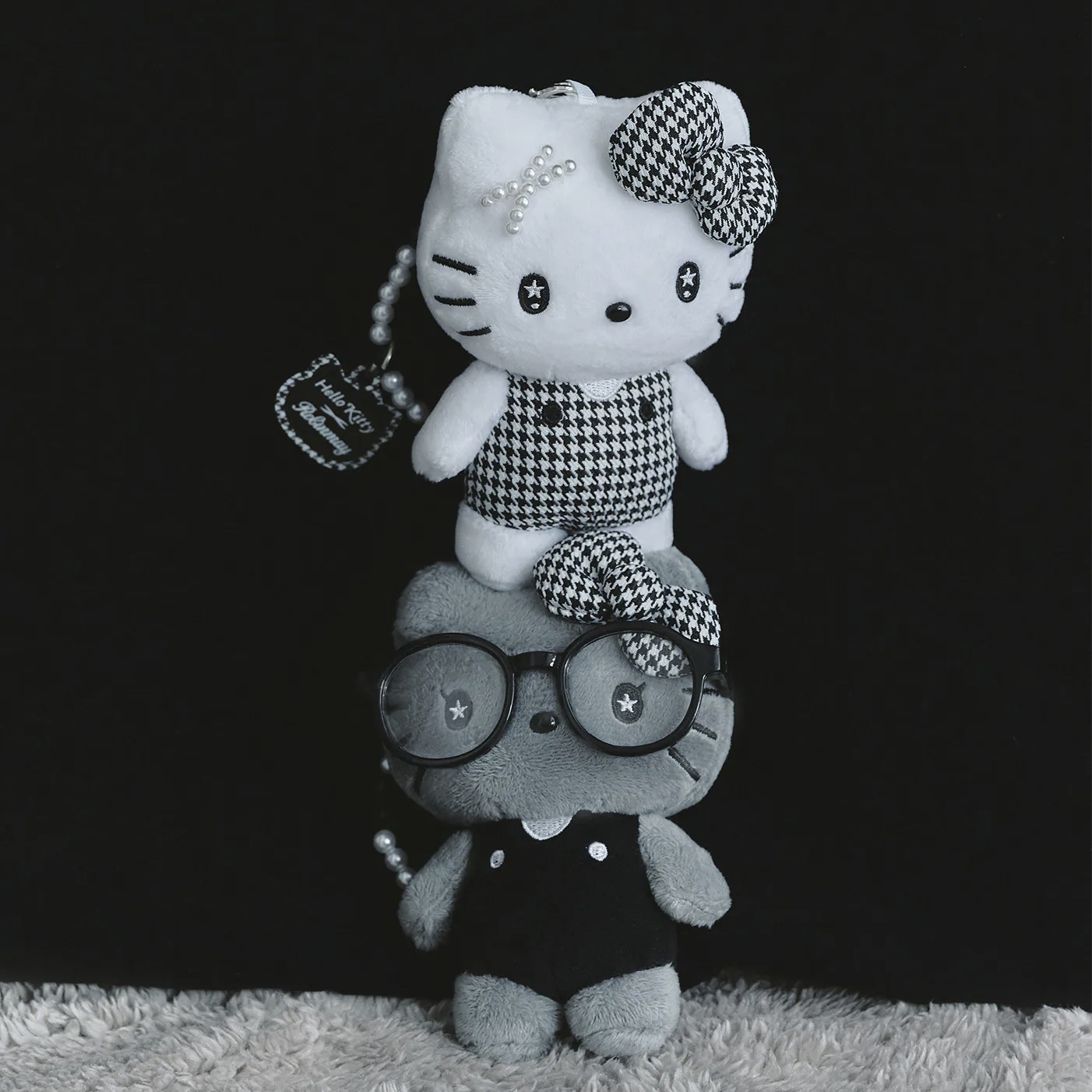 RM x Sanrio Houndstooth - Hello Kitty