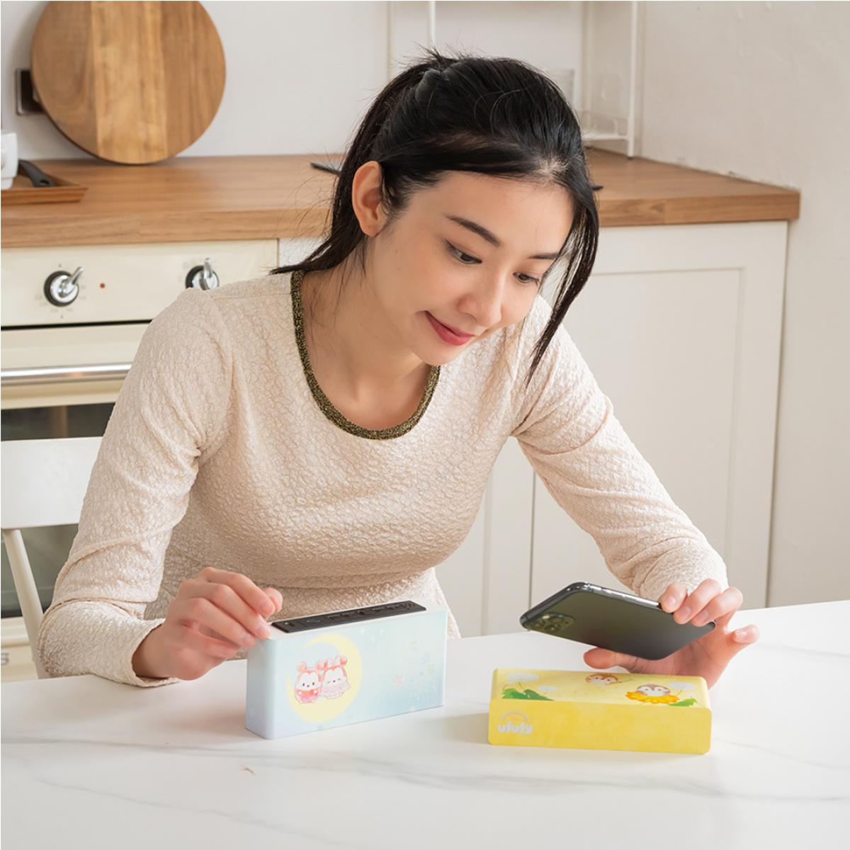 infoThink x Disney UFUFY Digital clock with wireless charging