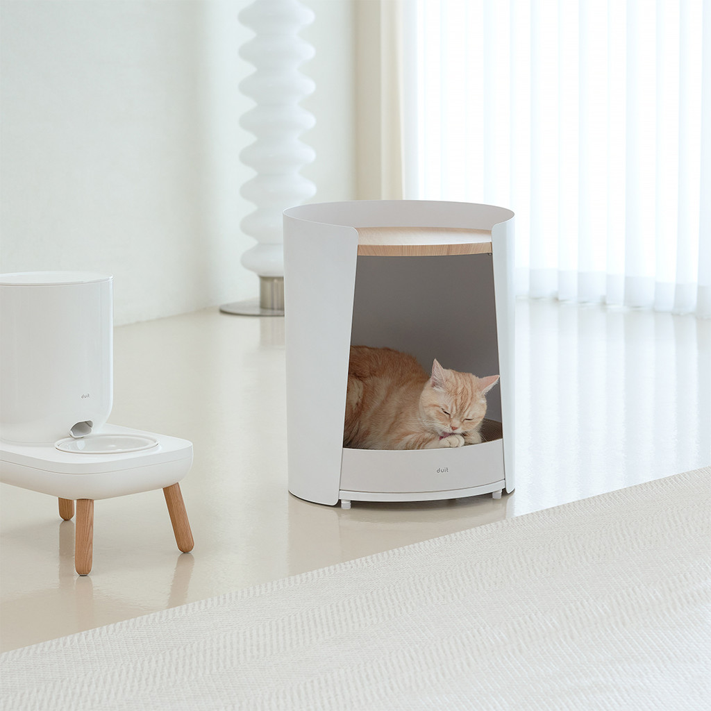 duit round table house