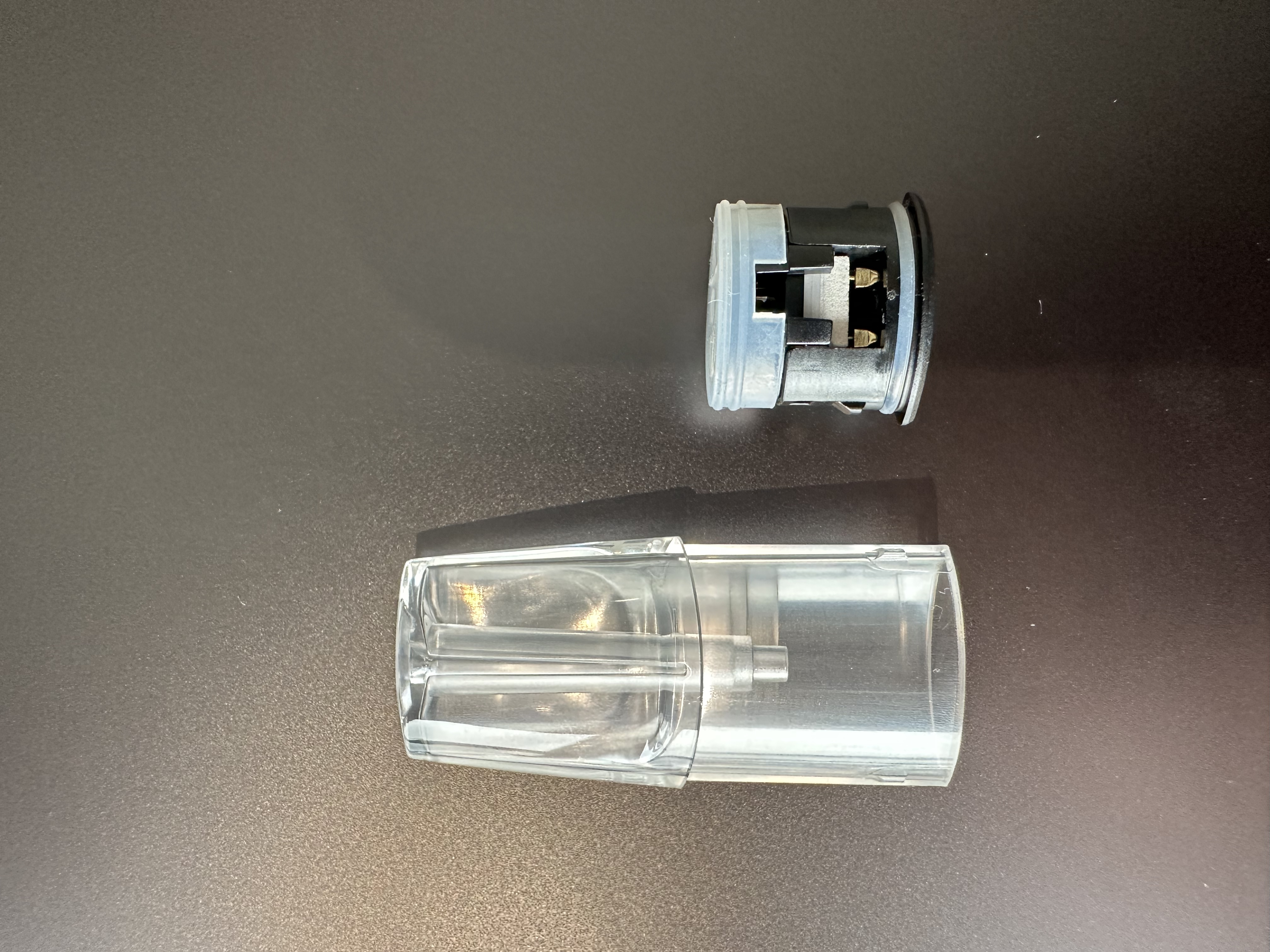 最新一代主機通用上下分離式空倉， 最新白色陶瓷芯，千遍測試不漏油 可批發定制 100入組