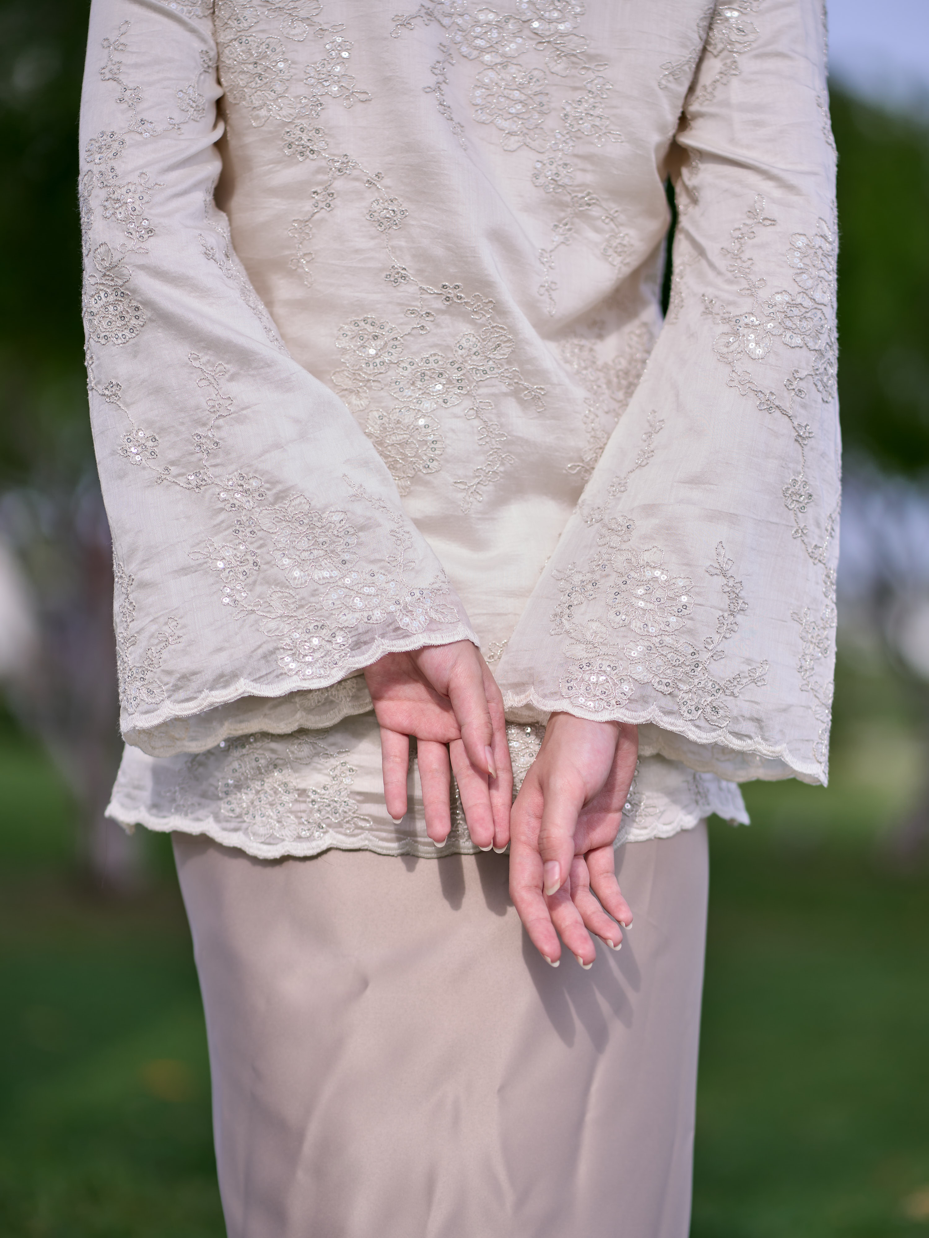 Ivory Bloom Kebaya in Off White