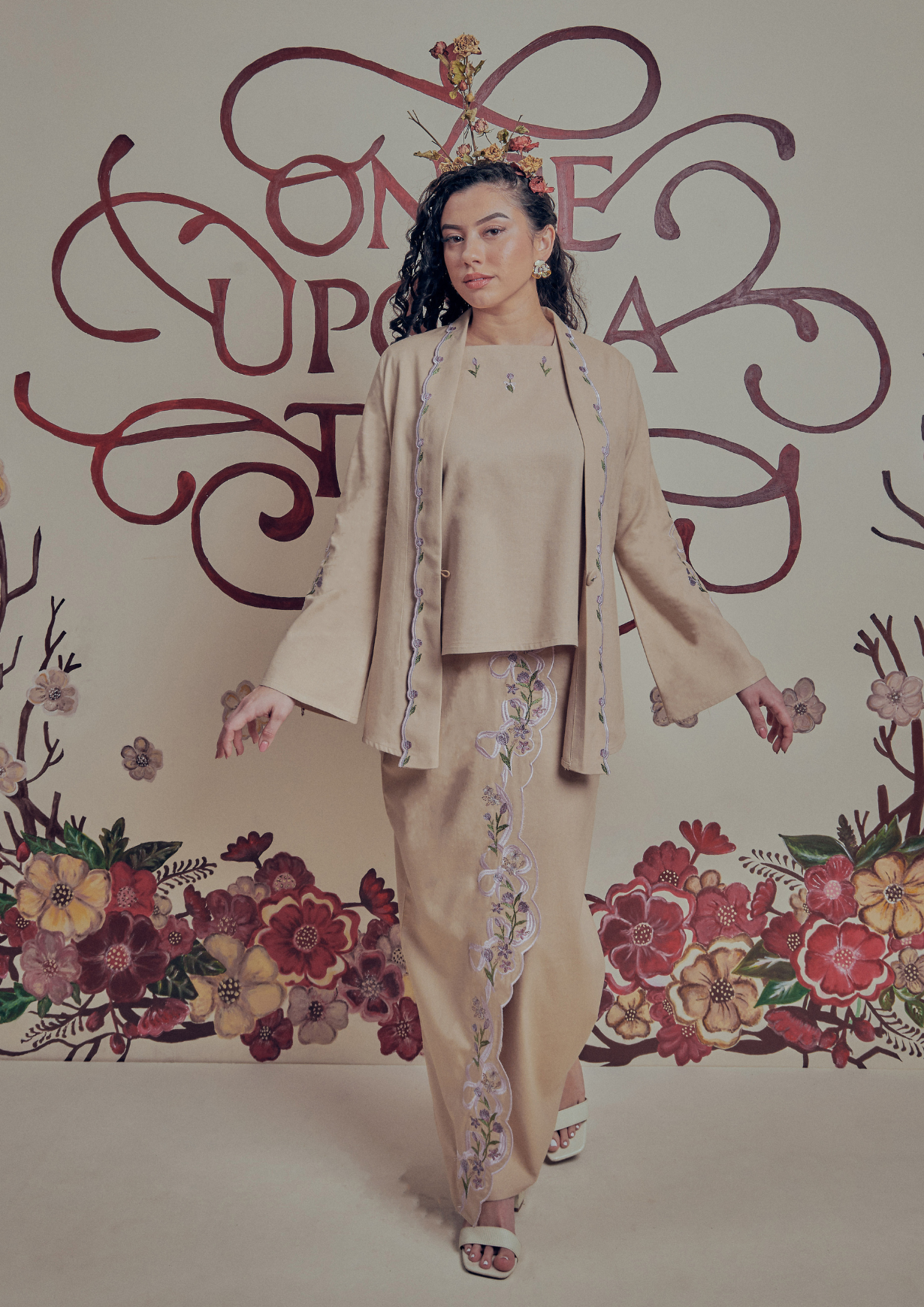 Charm Kebaya in Hazel