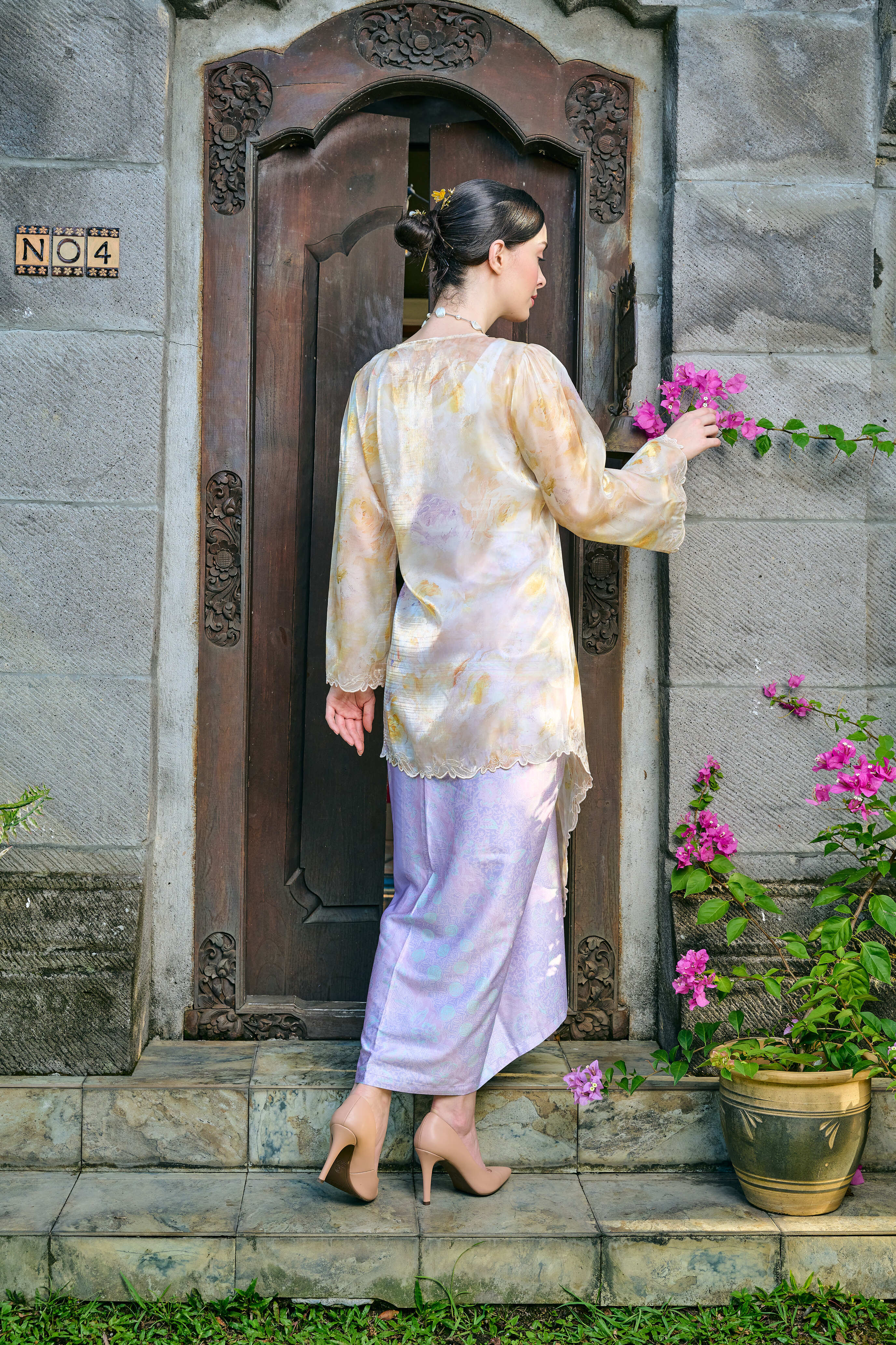 Lembayung Seri Pareo