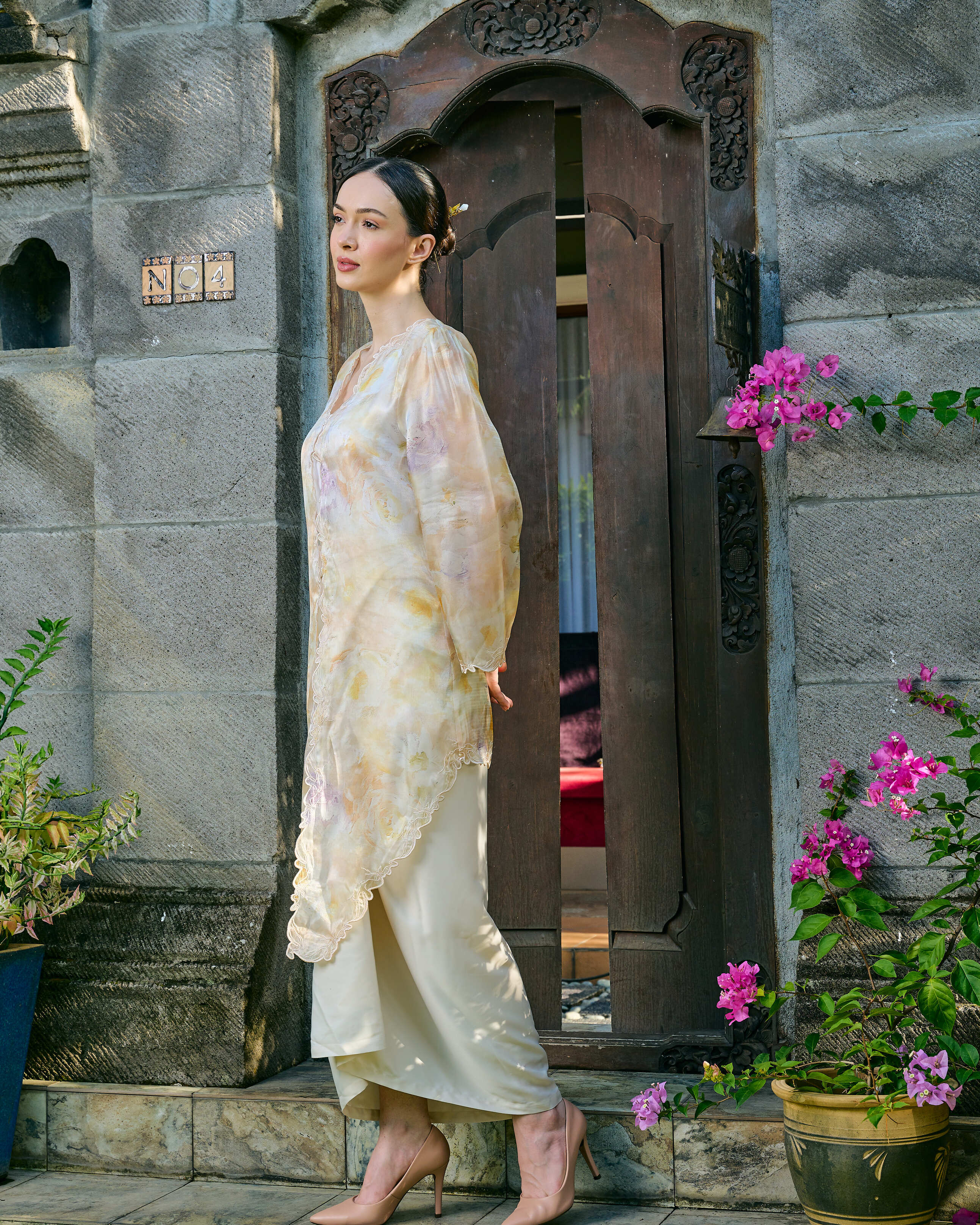 Light Champagne Pareo