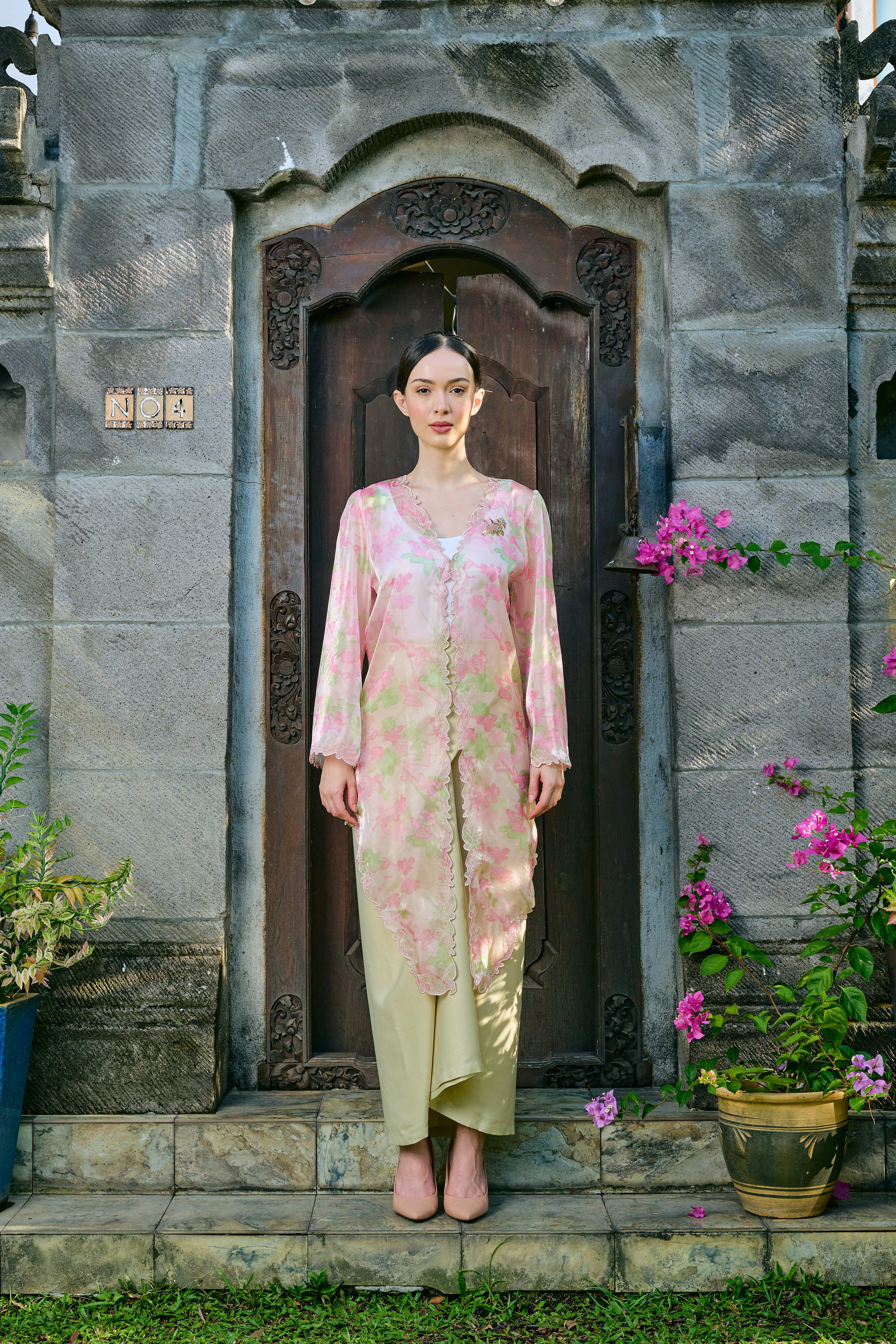 Ivy Kebaya Top