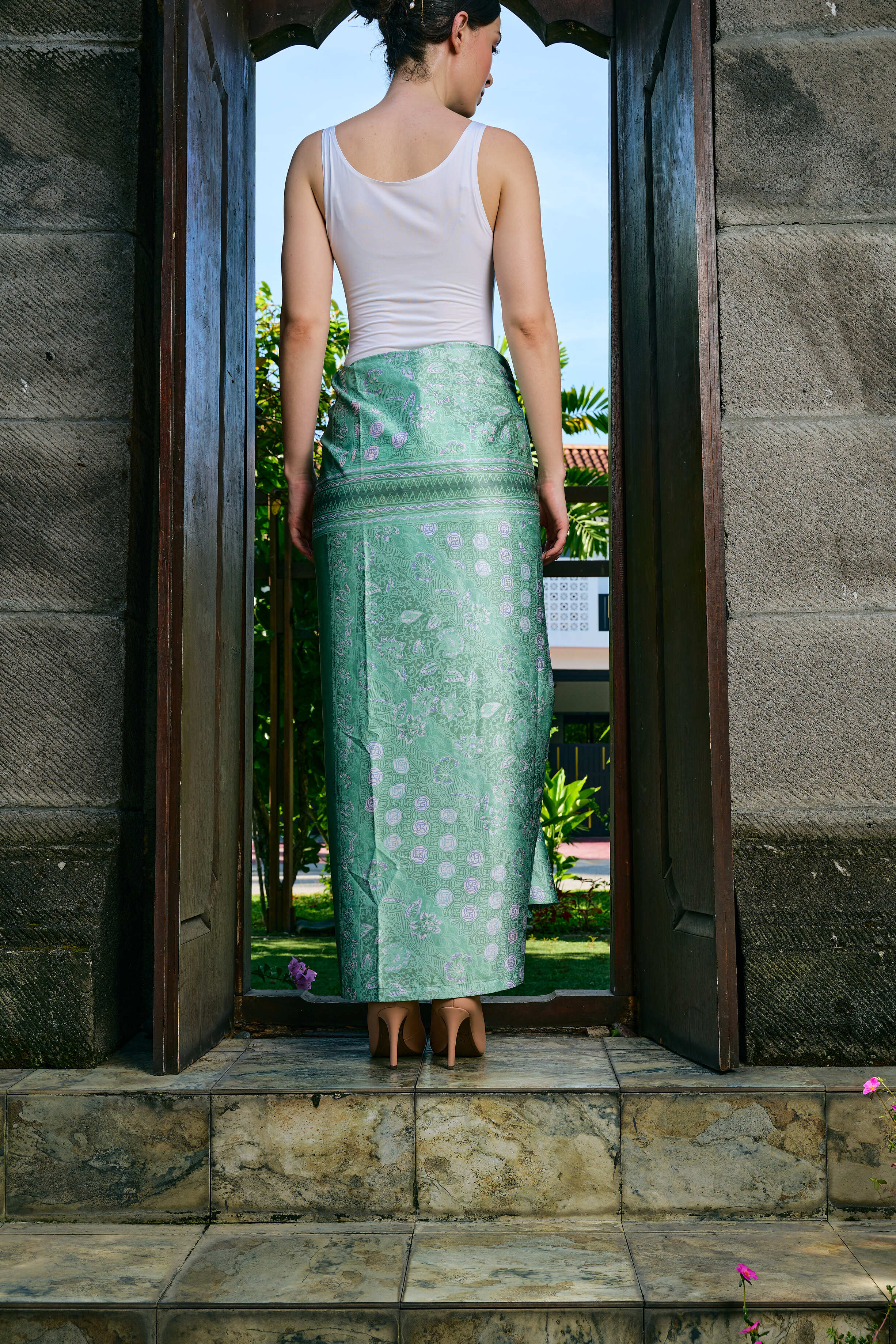 Zamrud Lestari Pareo