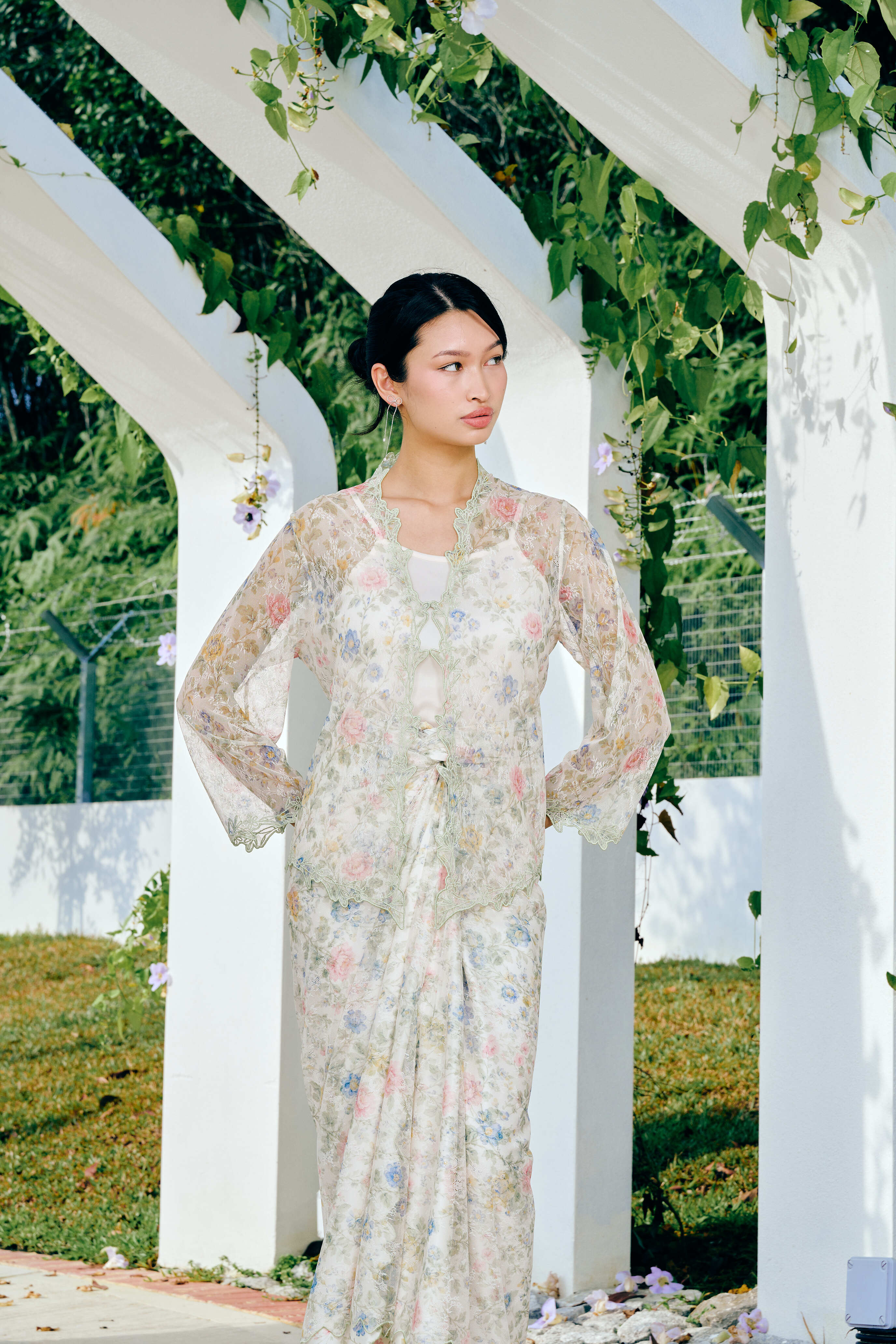 Sweet Escape Kebaya Top