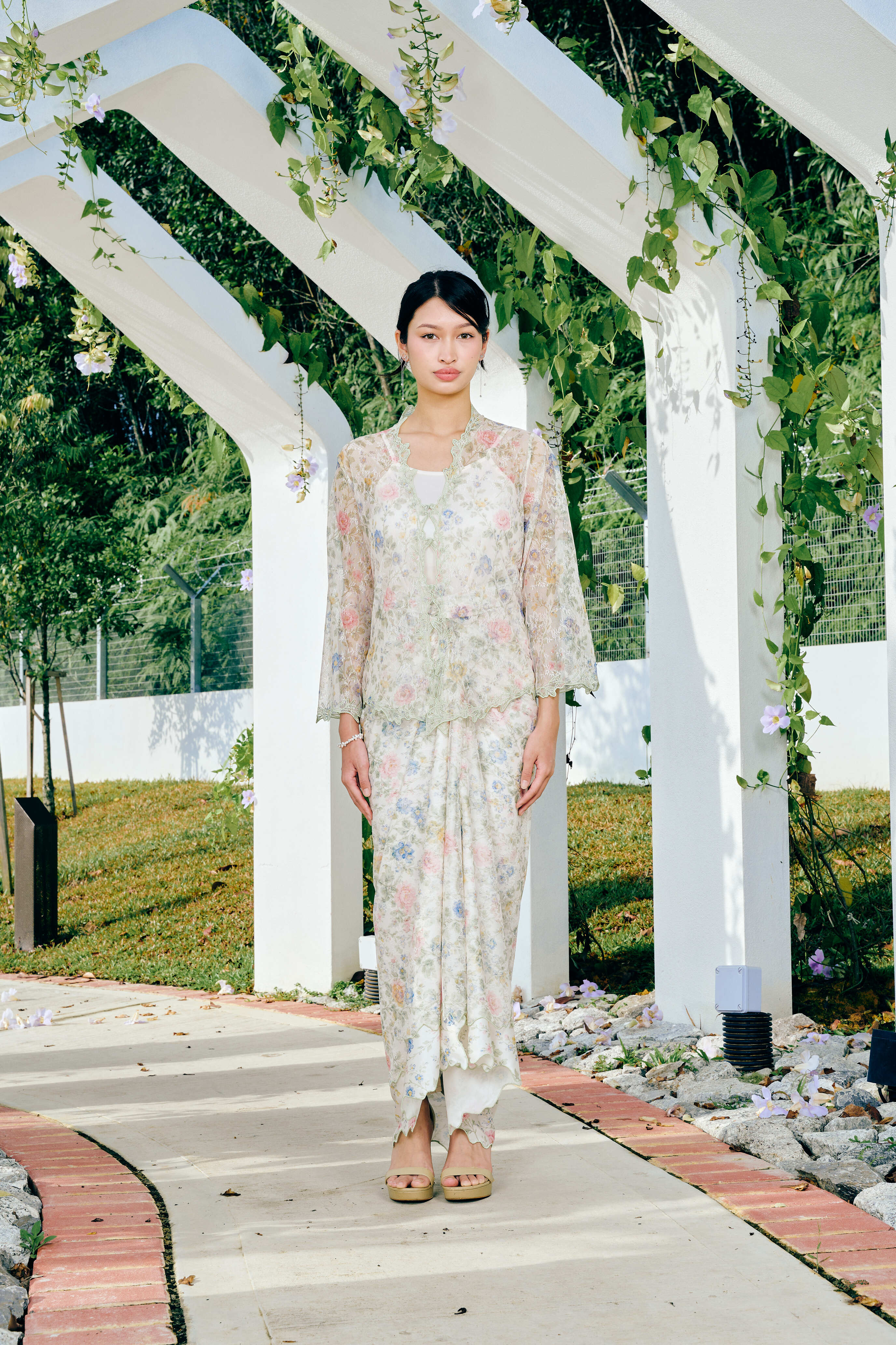 Sweet Escape Kebaya Top