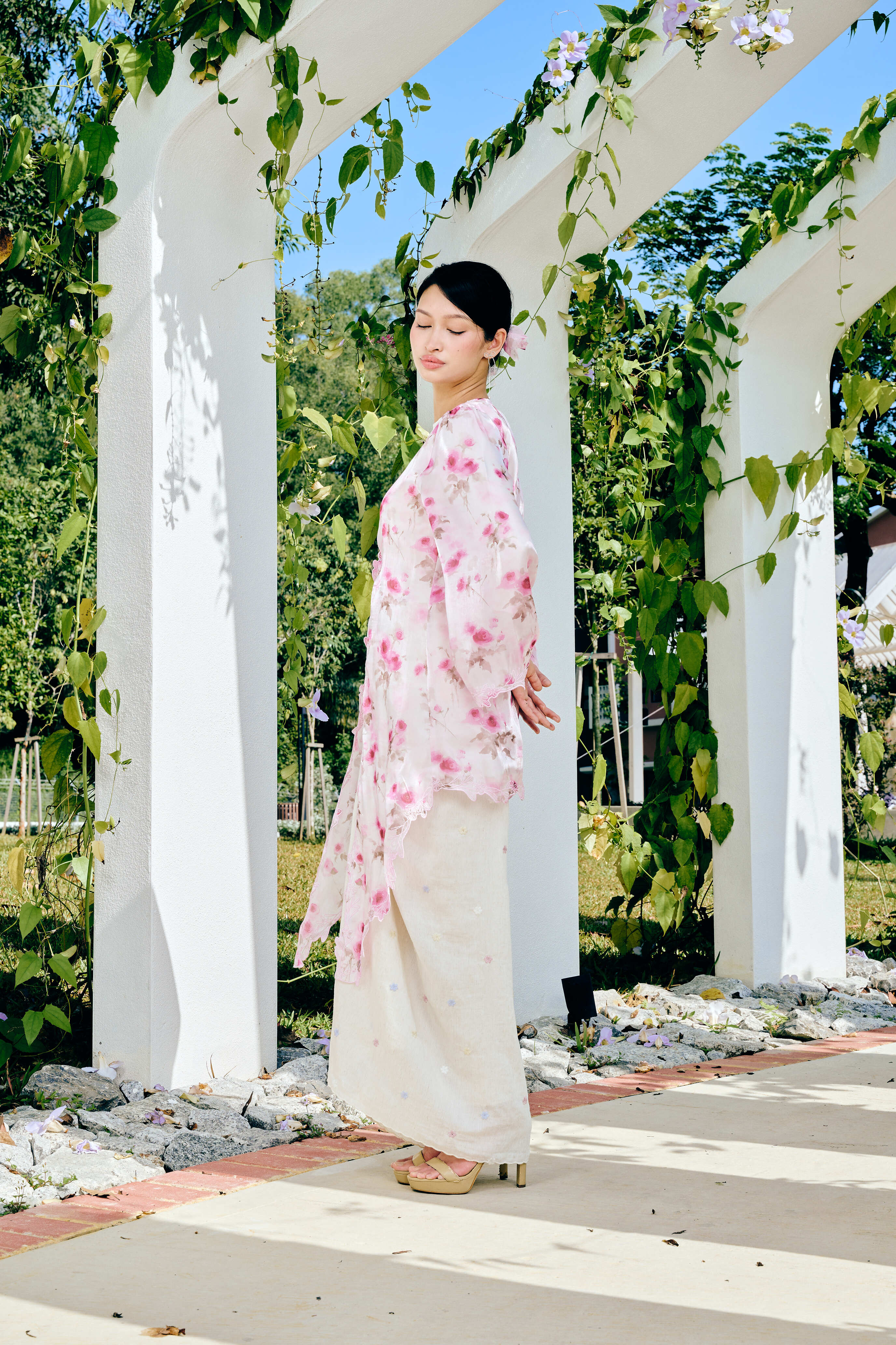 Dreamy Rose Kebaya Top