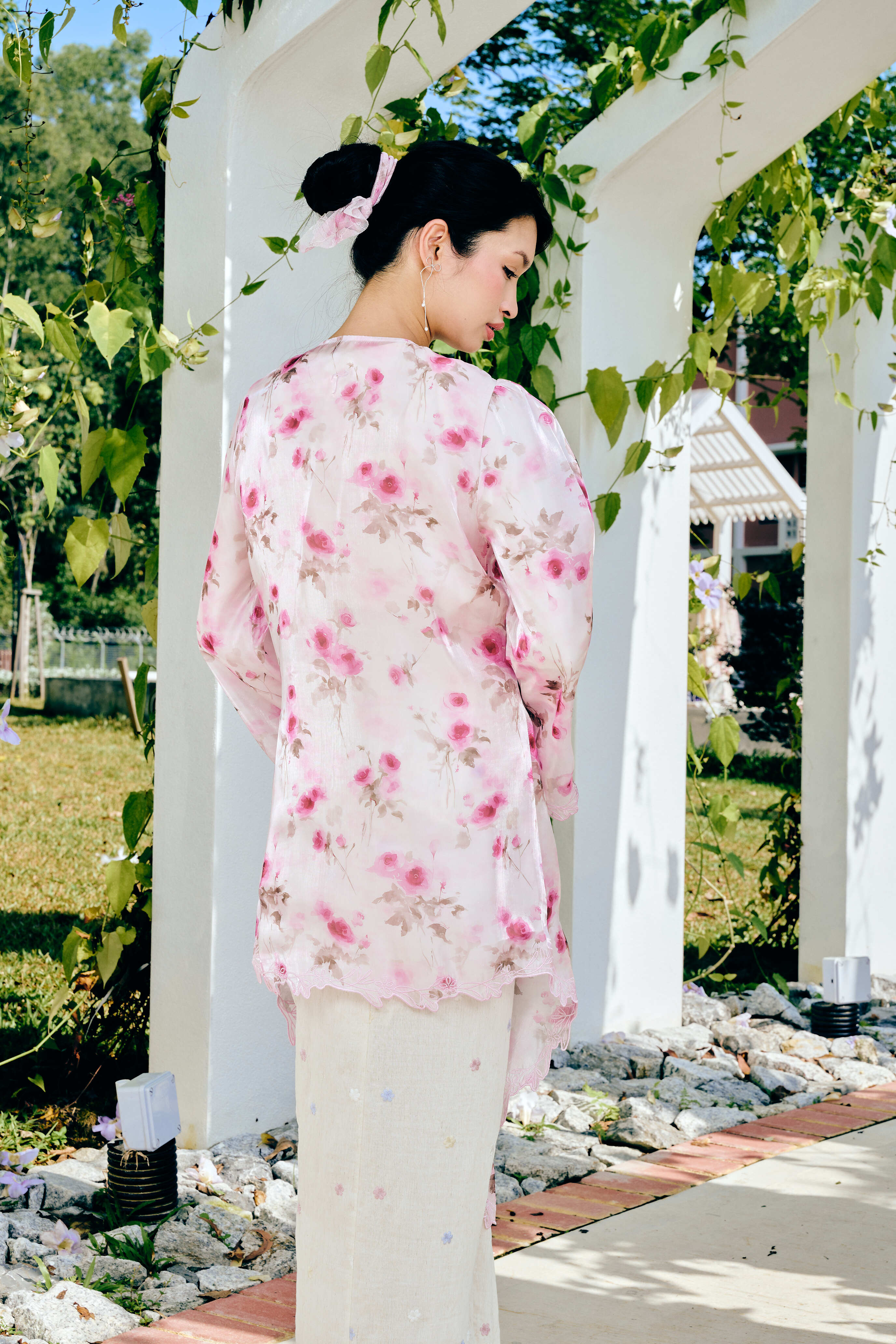 Dreamy Rose Kebaya Top