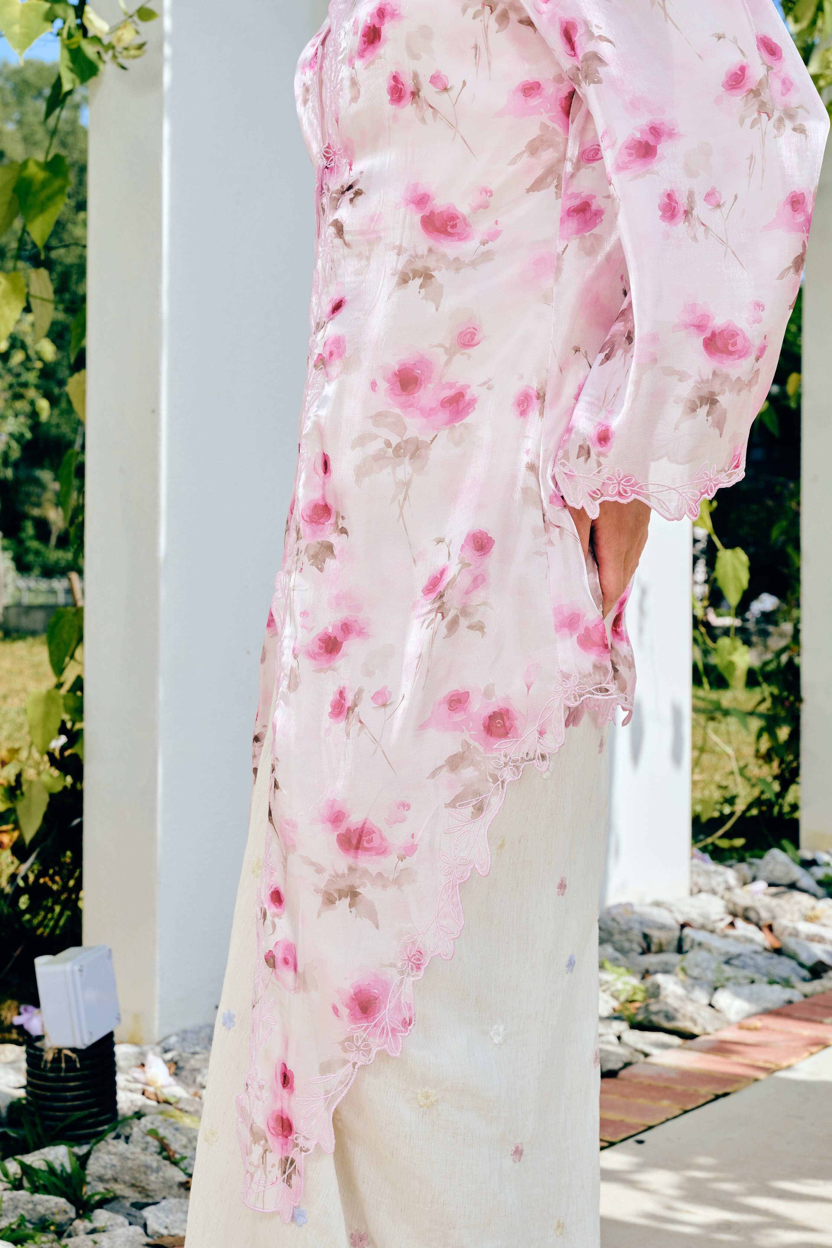 Dreamy Rose Kebaya Top