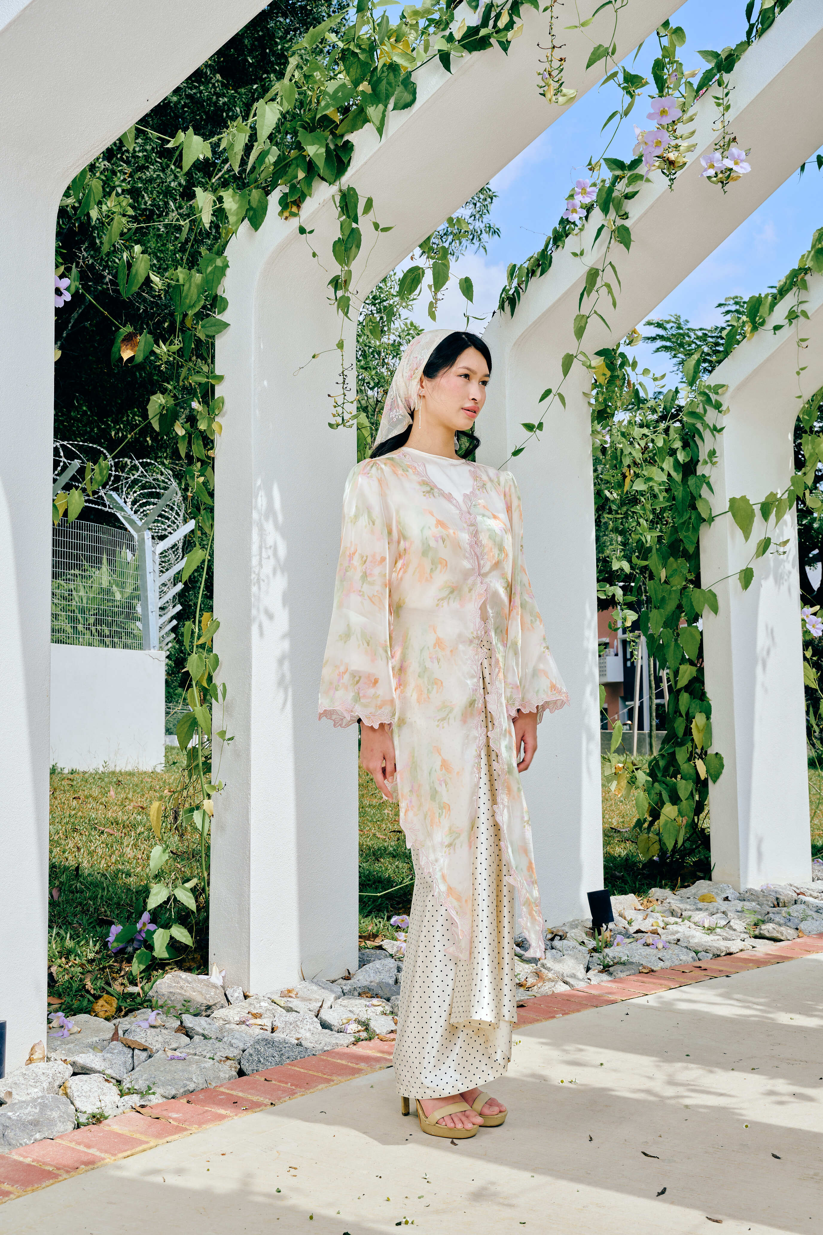 Melody Kebaya Top