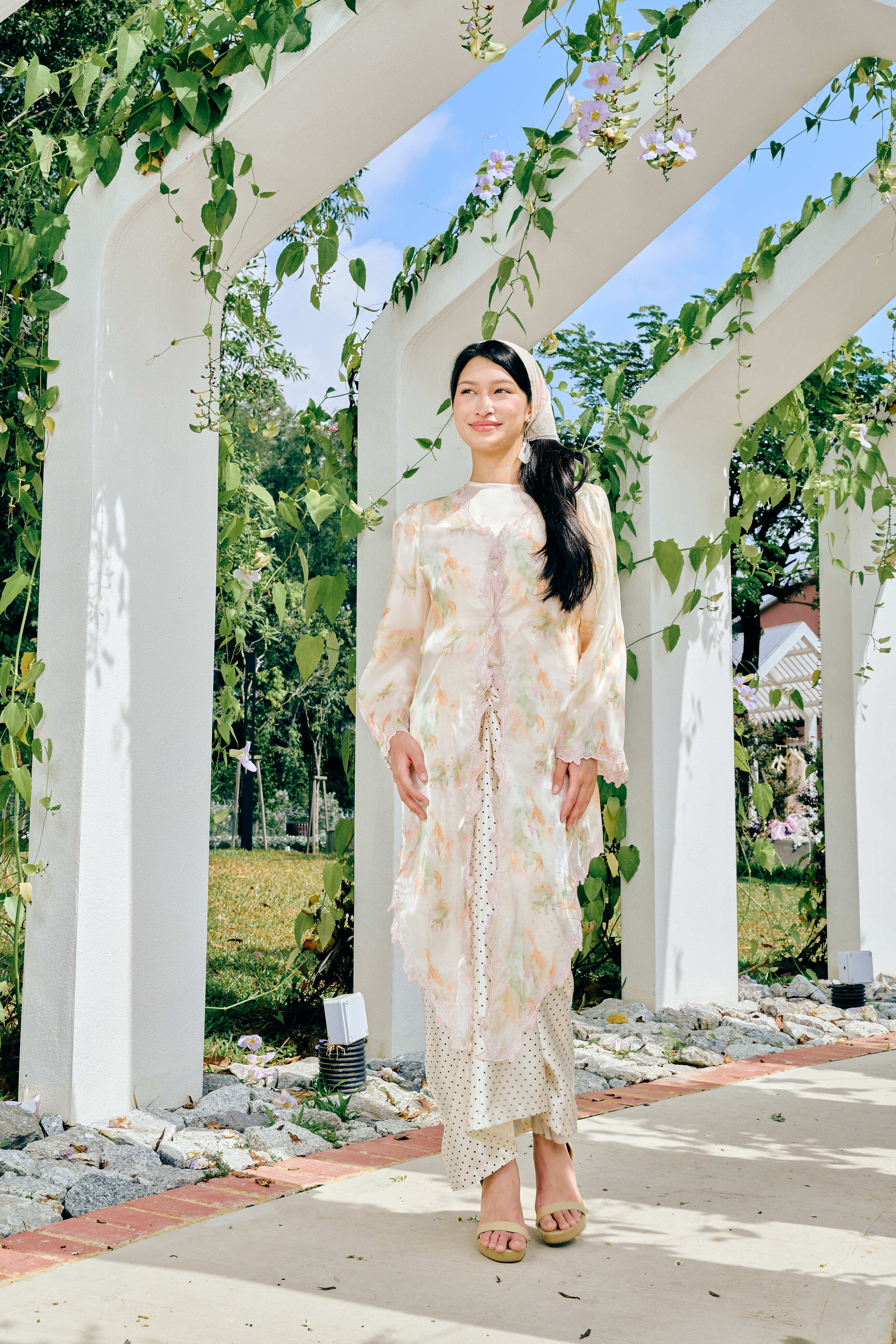Melody Kebaya Top