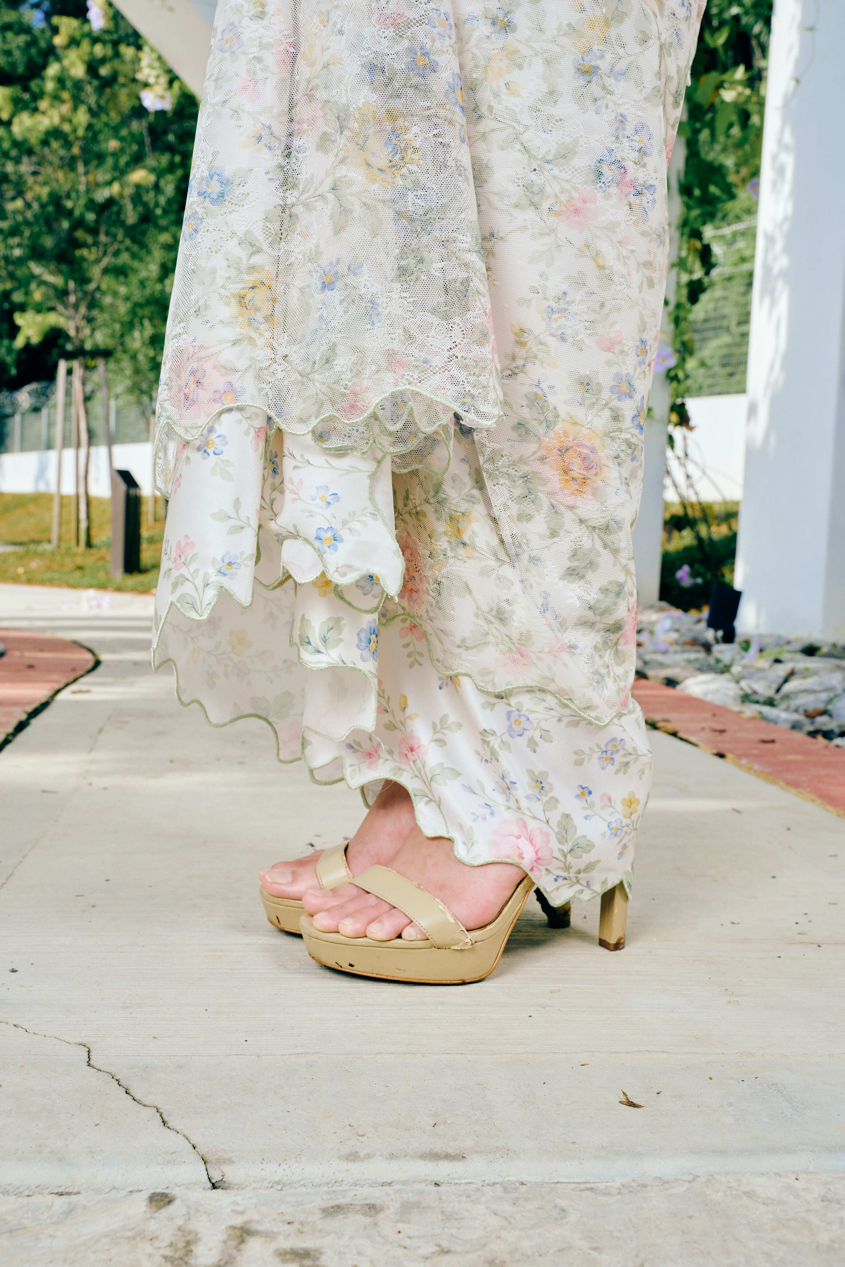 Vanilla Lace Pareo