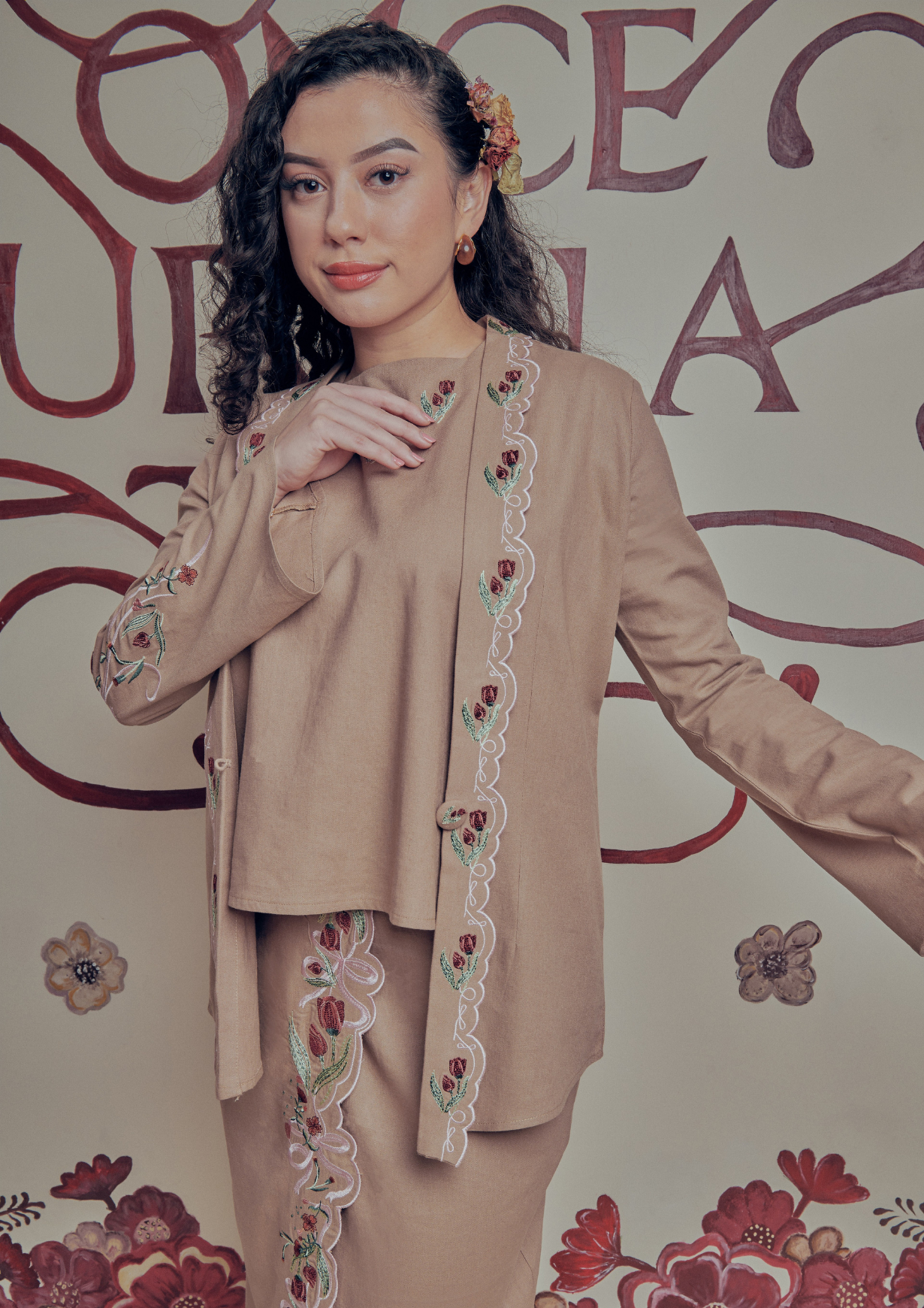 Charm Kebaya in Belle