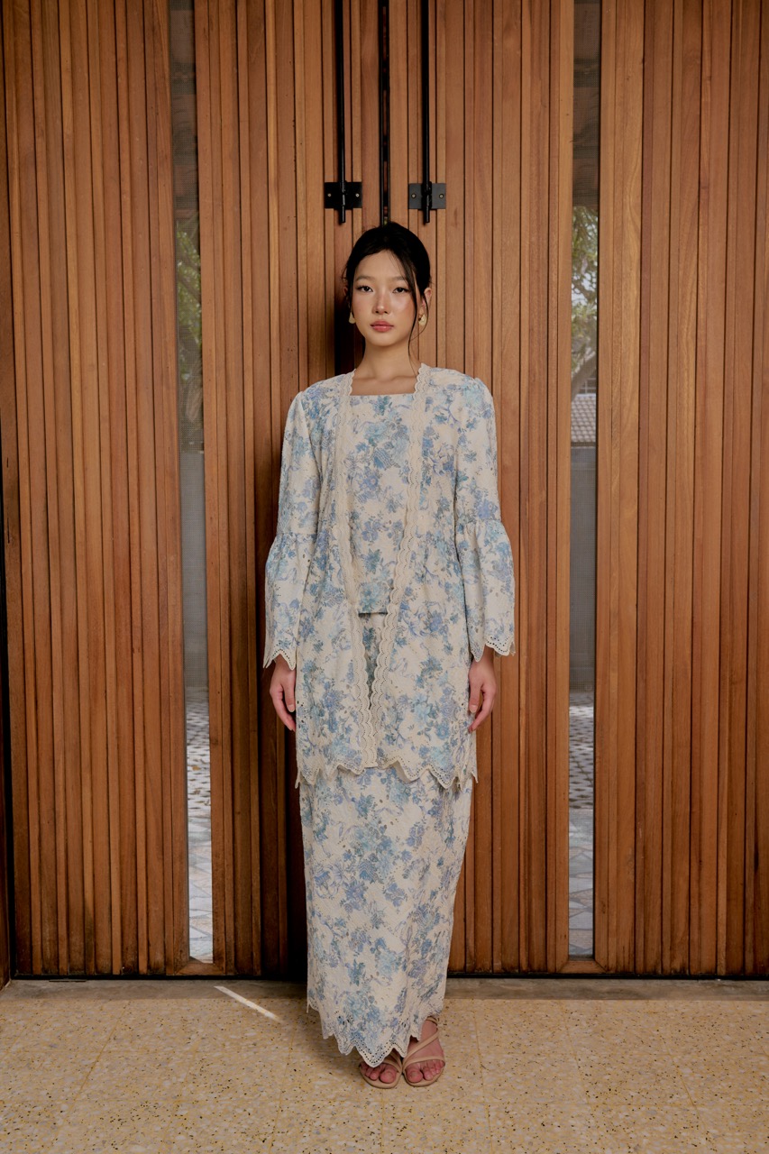 Bluebell Whisper Kebaya