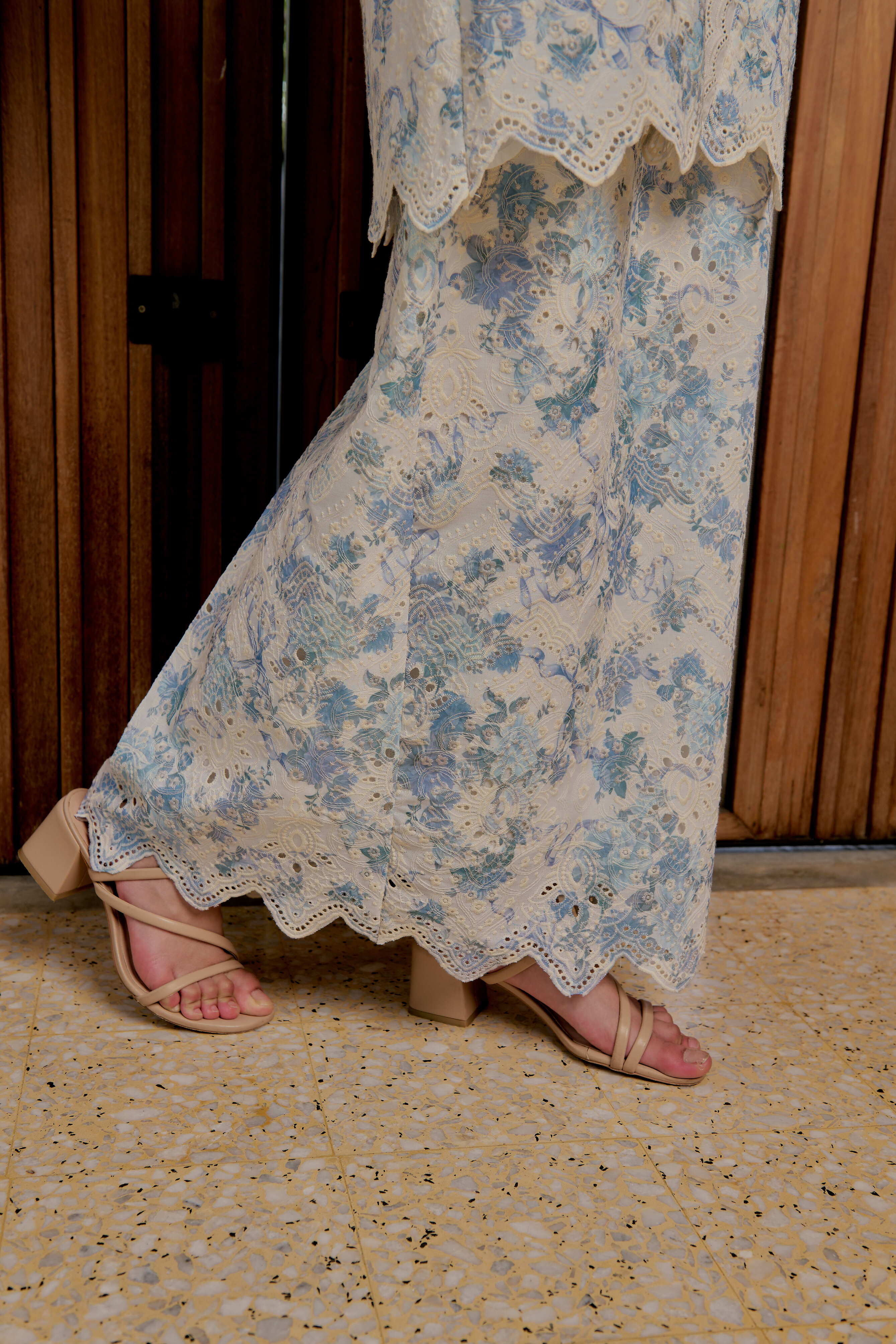 Bluebell Whisper Kebaya