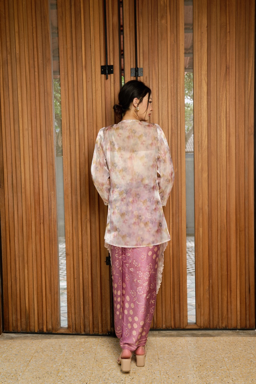 Mist Kebaya Top