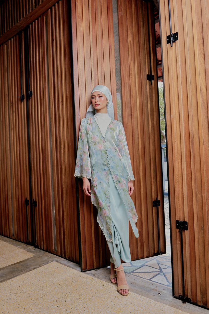 Sri Kebaya Top