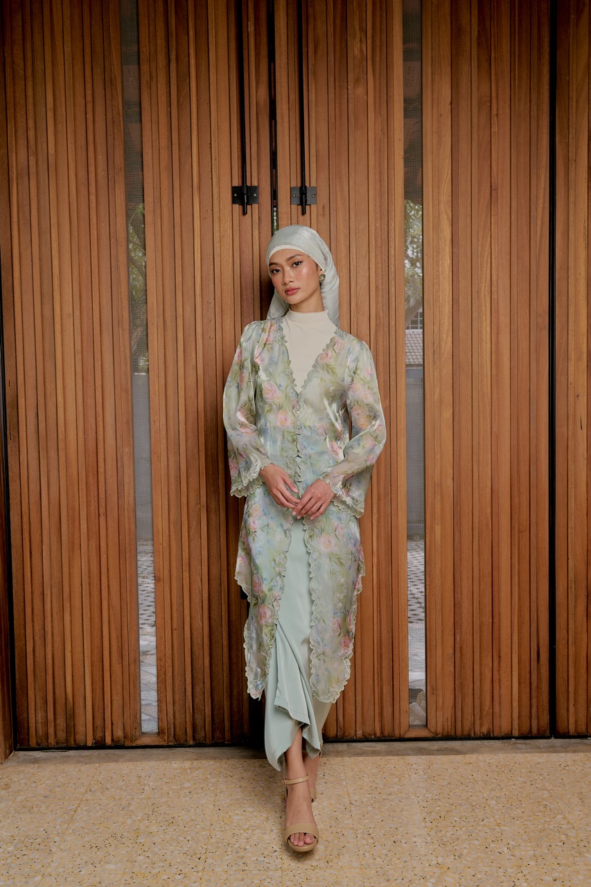 Sri Kebaya Top