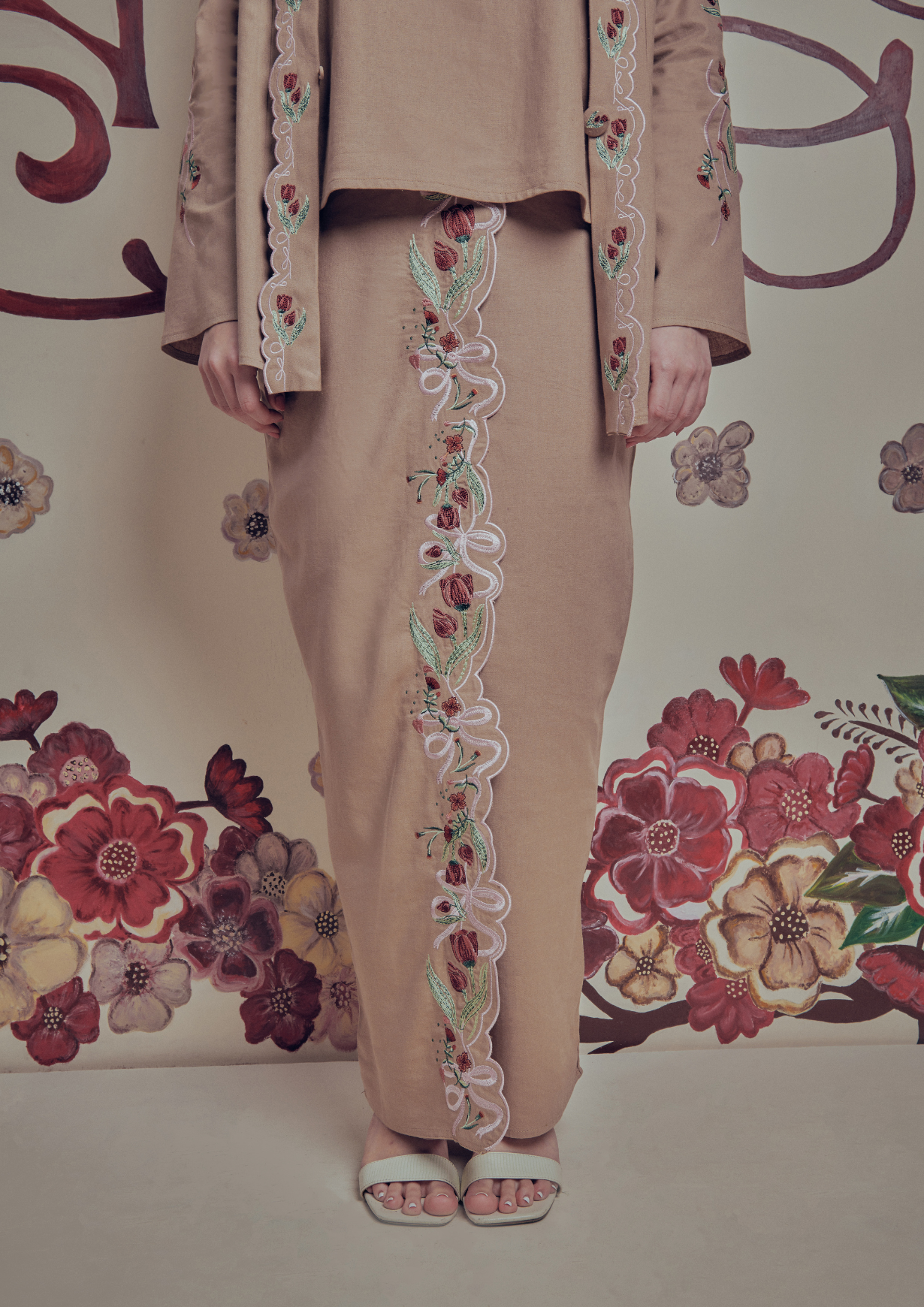 Charm Kebaya in Belle