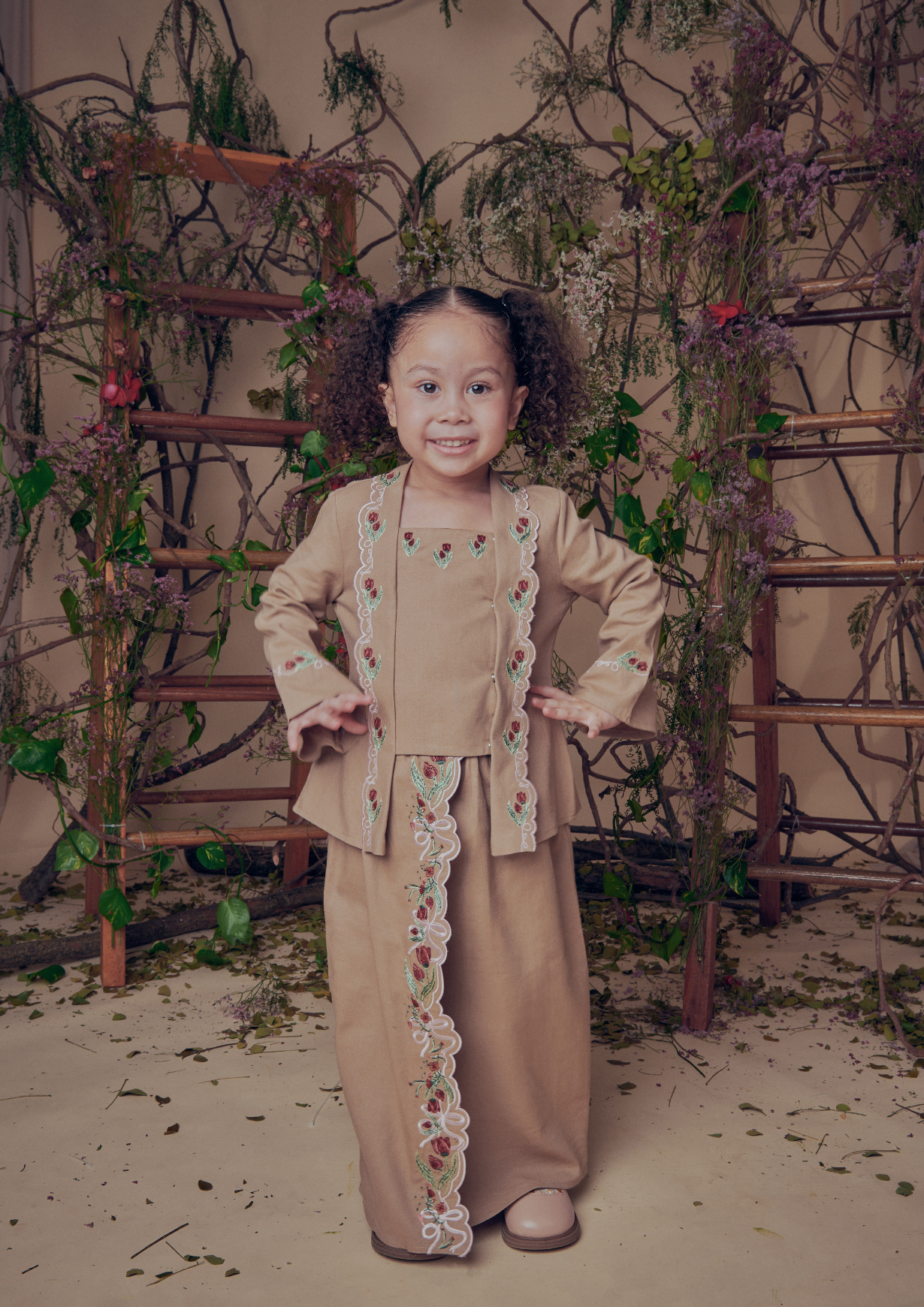 Little Charm Kebaya in Belle