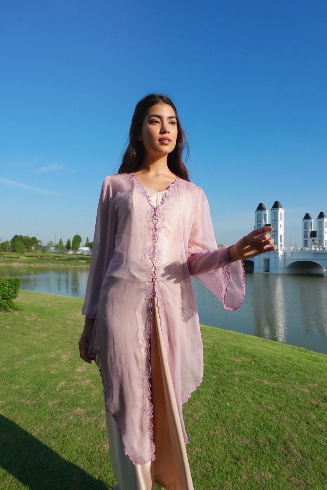 Twilight Kebaya in Dusty Lilac