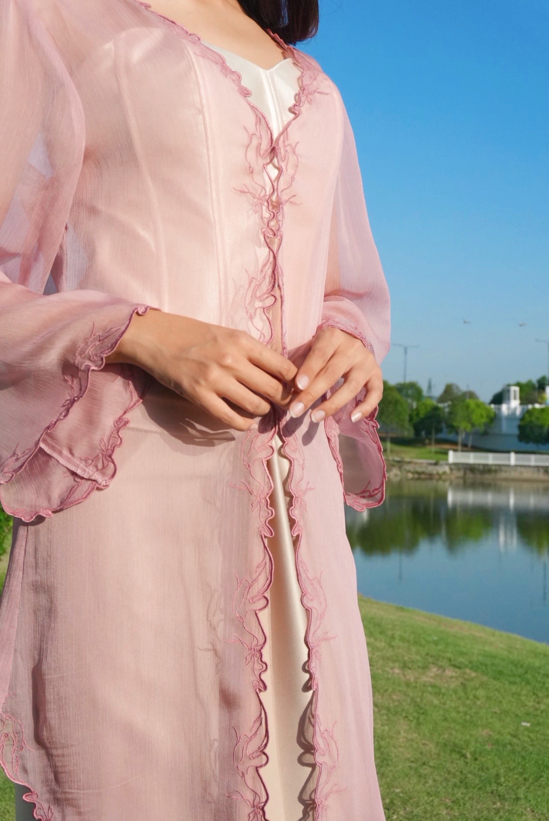 Twilight Kebaya in Dusty Rose