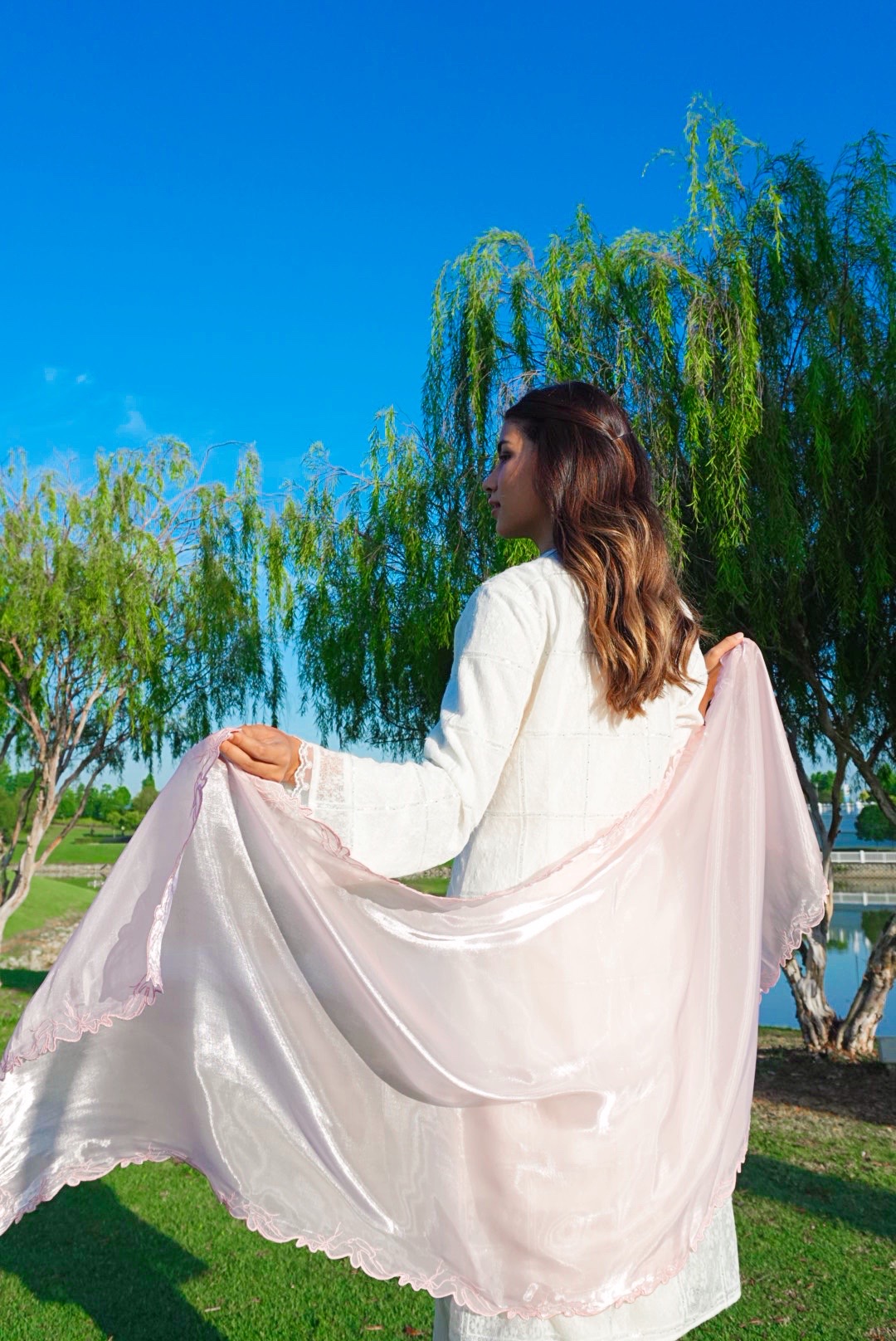 Twilight Veil in Pink