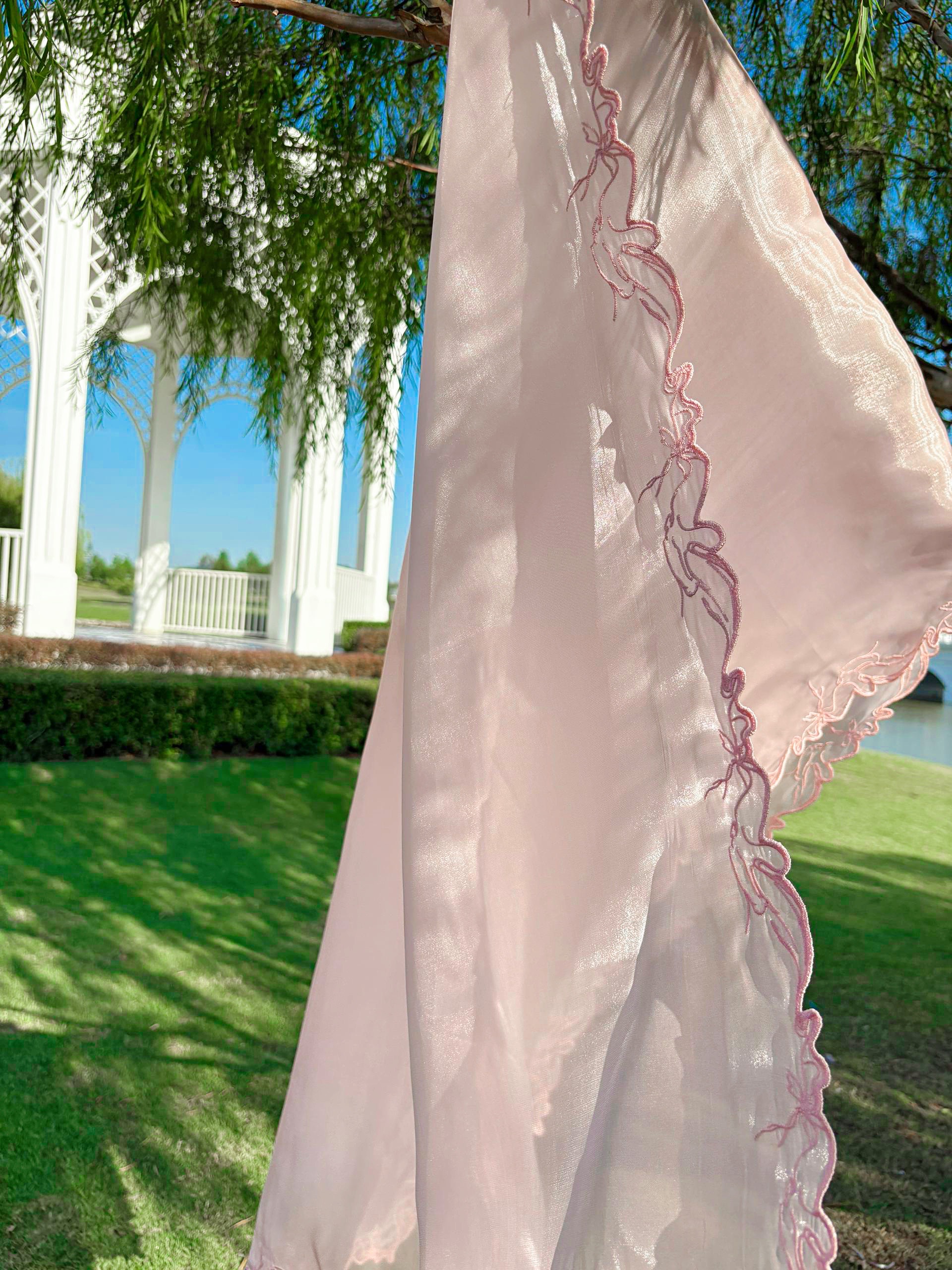 Twilight Veil in Pink