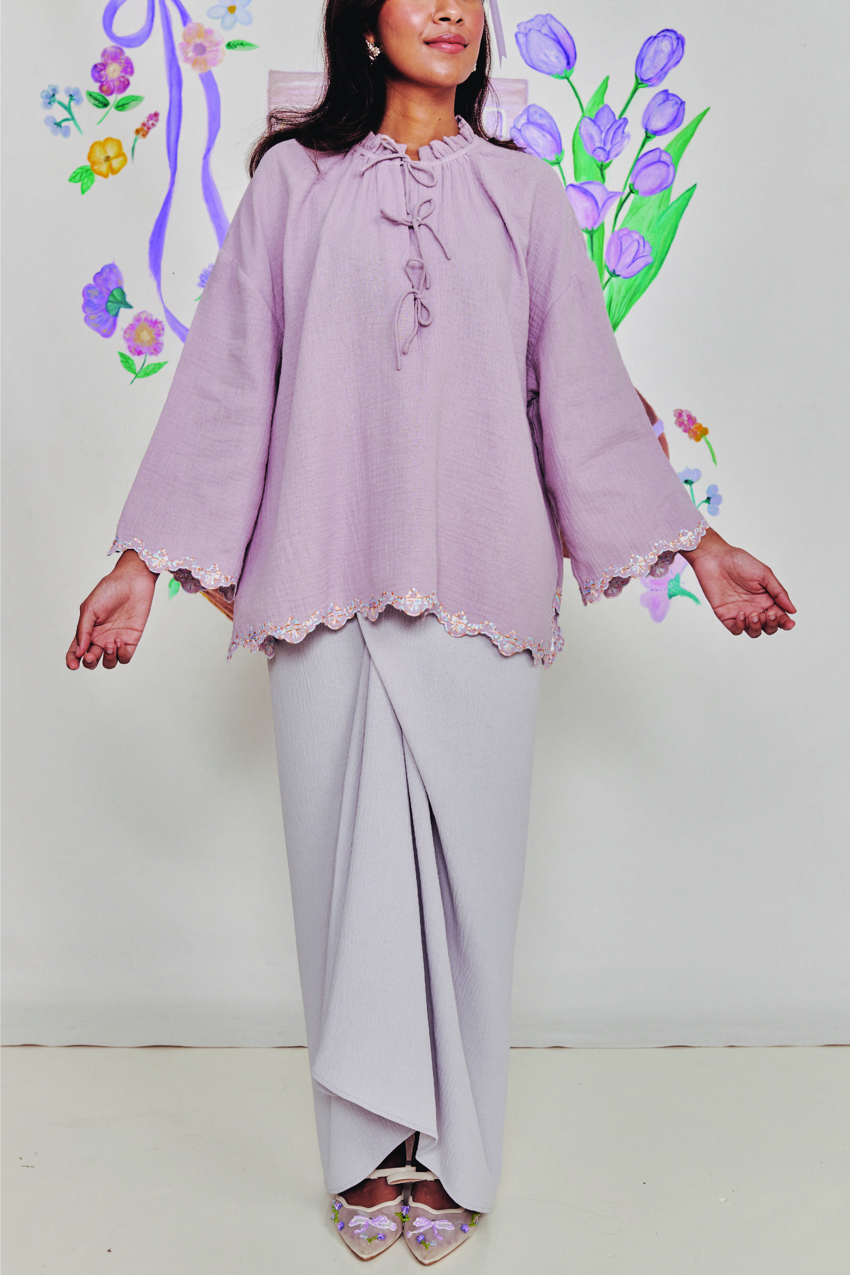 Romance Kurung in Greise