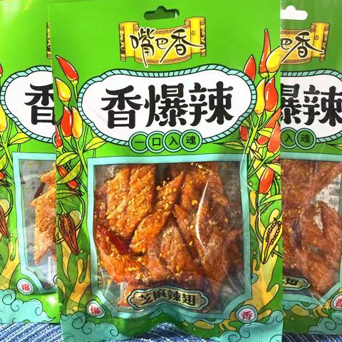 嘴巴香 香爆辣辣條 辣棒辣翅麵筋 一口入魂 70g