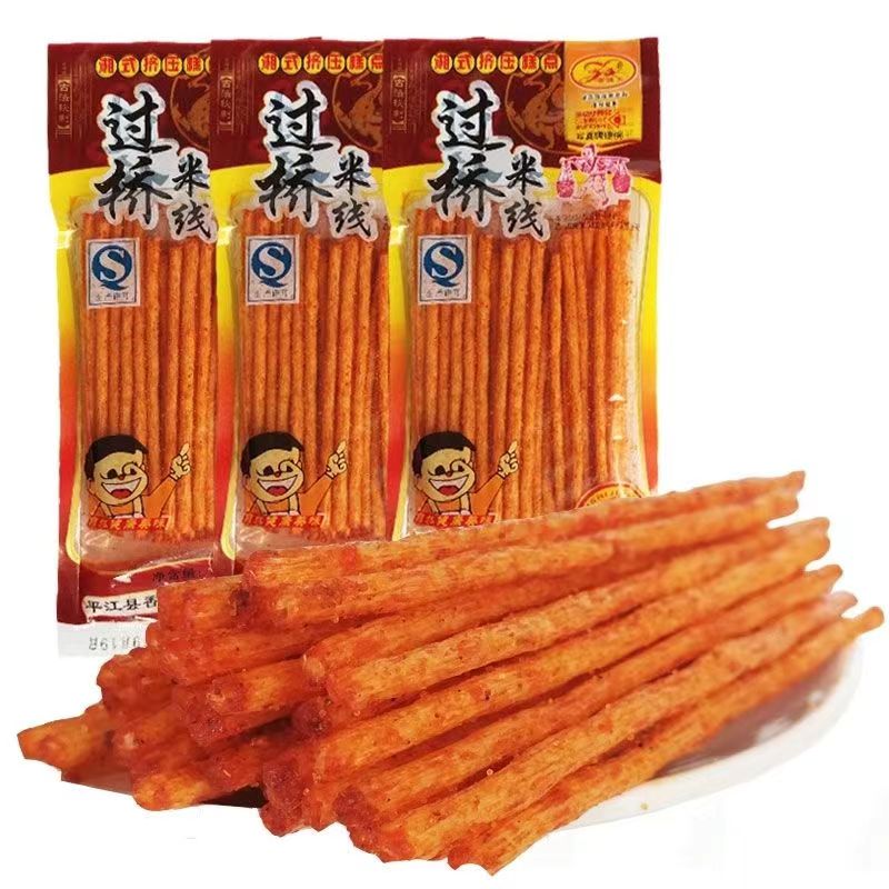 過橋米線 辣條麻辣零食 麻辣棒