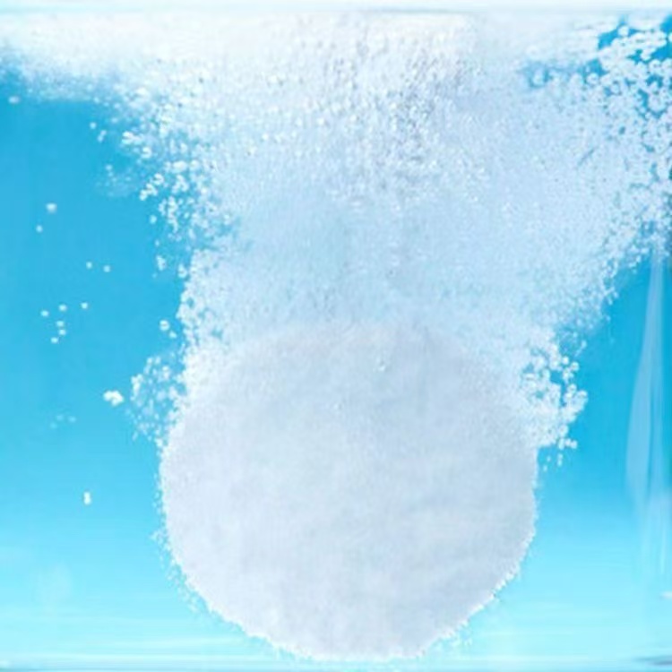 日本進口獅王牙套清潔泡騰錠  酵素清潔劑 牙套泡騰 隱形牙套清潔錠 口腔保持器護具 加量裝132錠