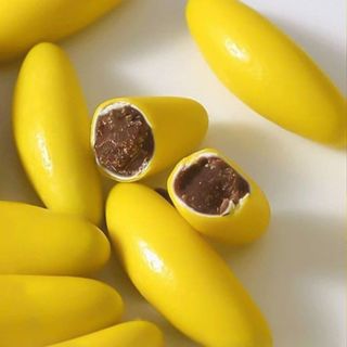 香蕉糖 巧克力夾心 香蕉脆皮糖果